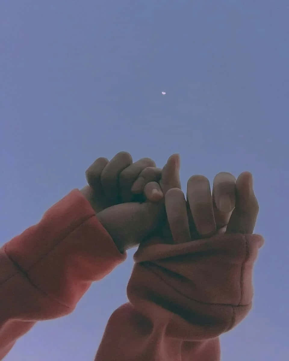Ikalat ang Pag-ibig gamit ang Aesthetic Wallpaper