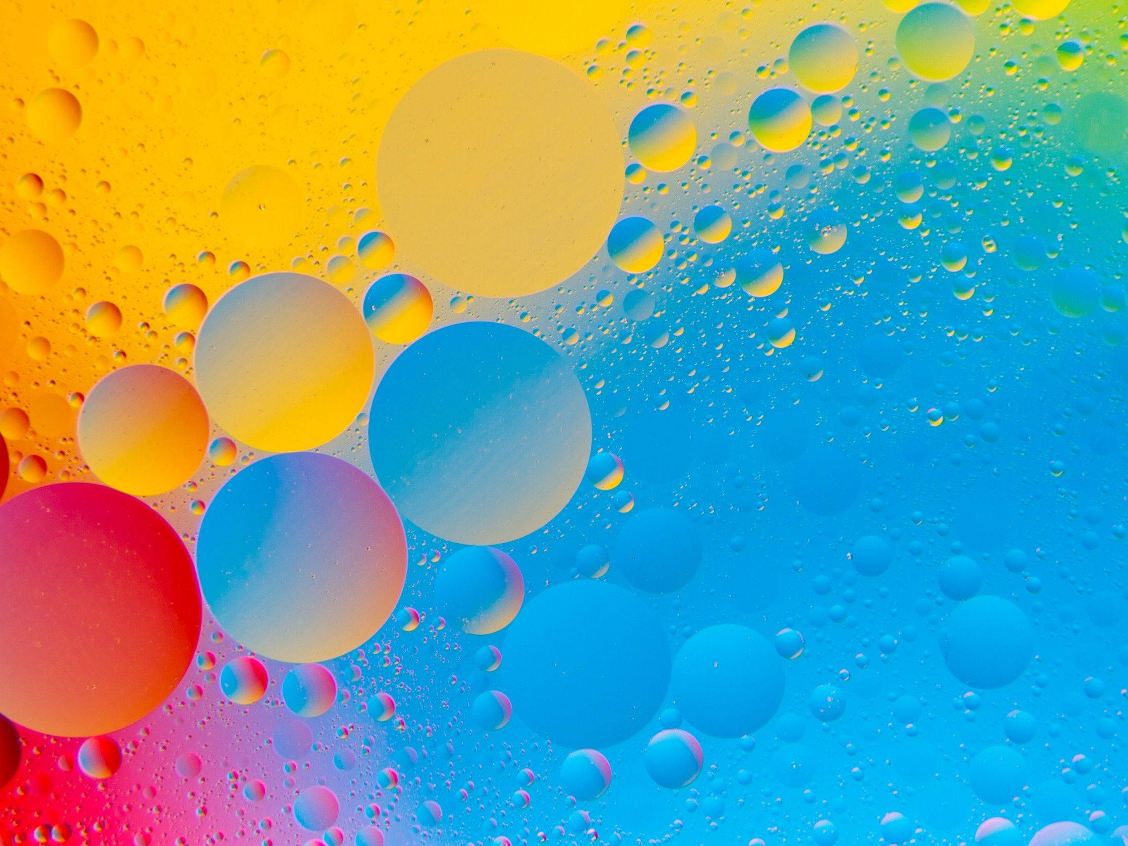 iPad Pro Makulay na Bula-bula Wallpaper