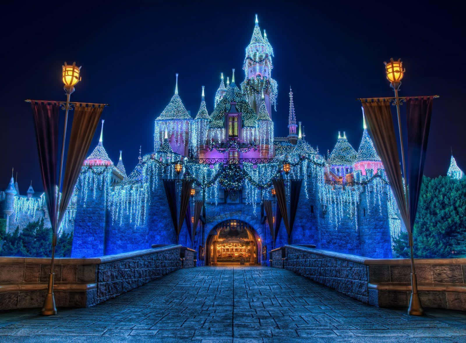 Ipagdiwang ang Sumpa ng Pasko kasama ang Disney! Wallpaper