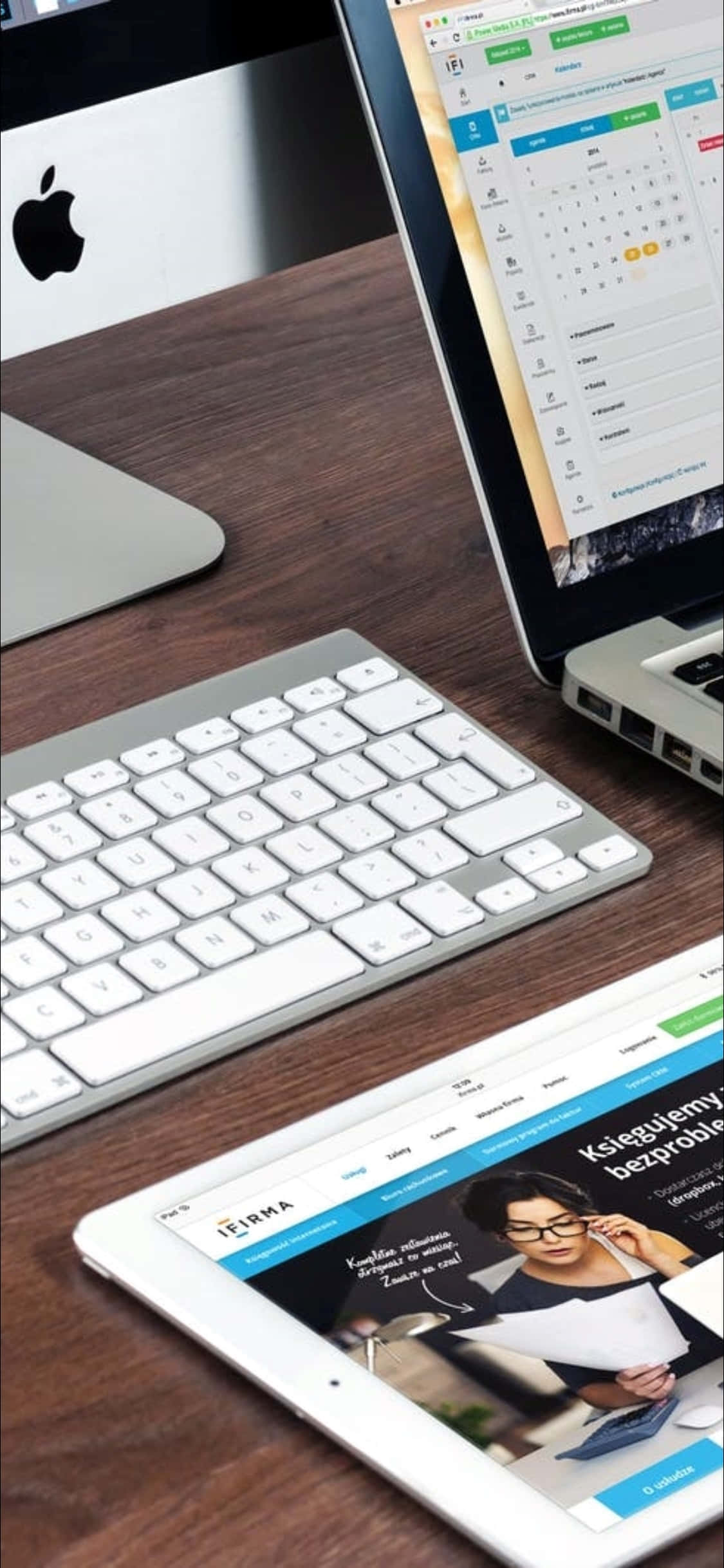 iPhone X Desk Background Laptop At Keyboard Wallpaper