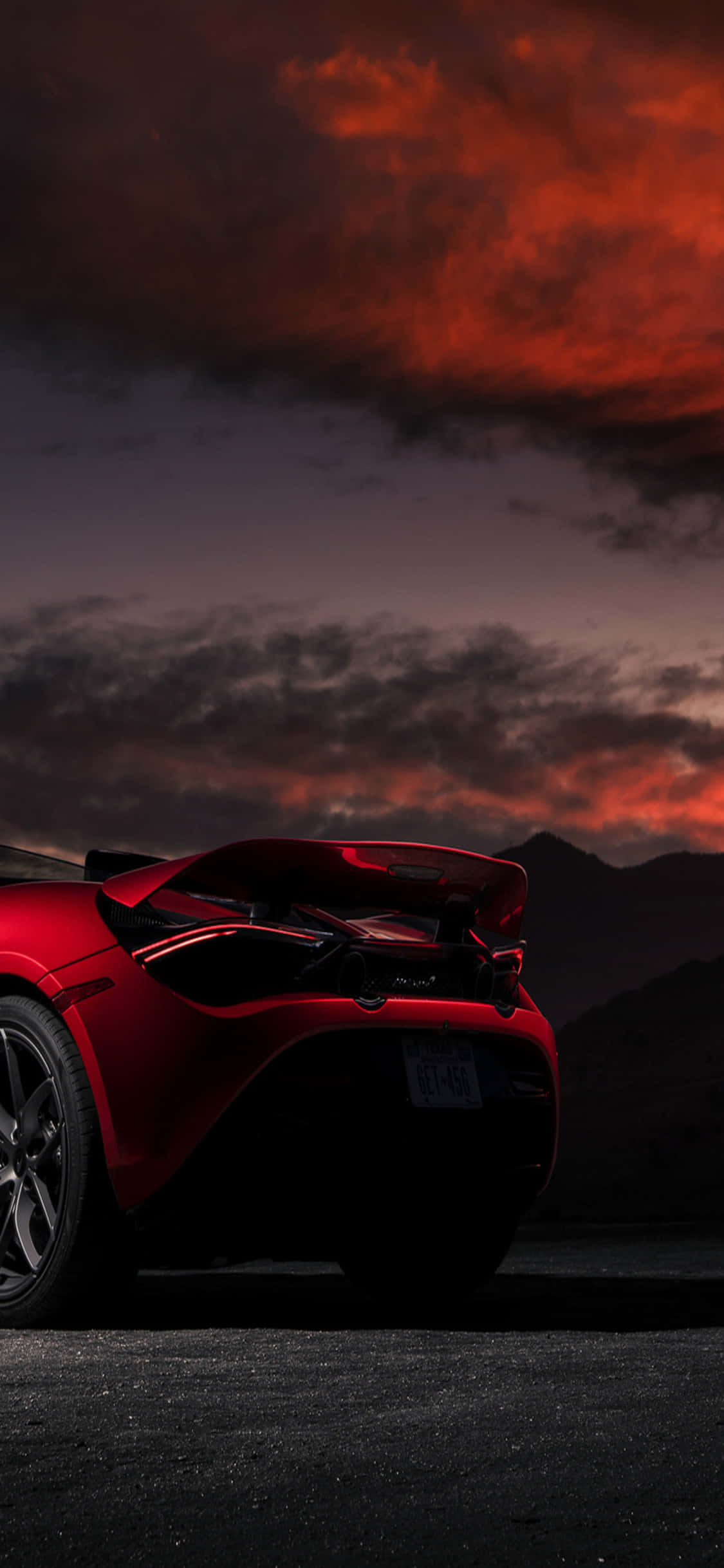iPhone X Mclaren 720s Pulang Paglubog sa Paglubog Wallpaper