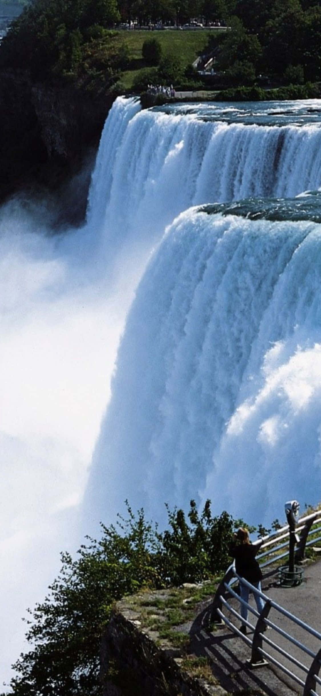iPhone X Niagara Falls Side View Background Wallpaper
