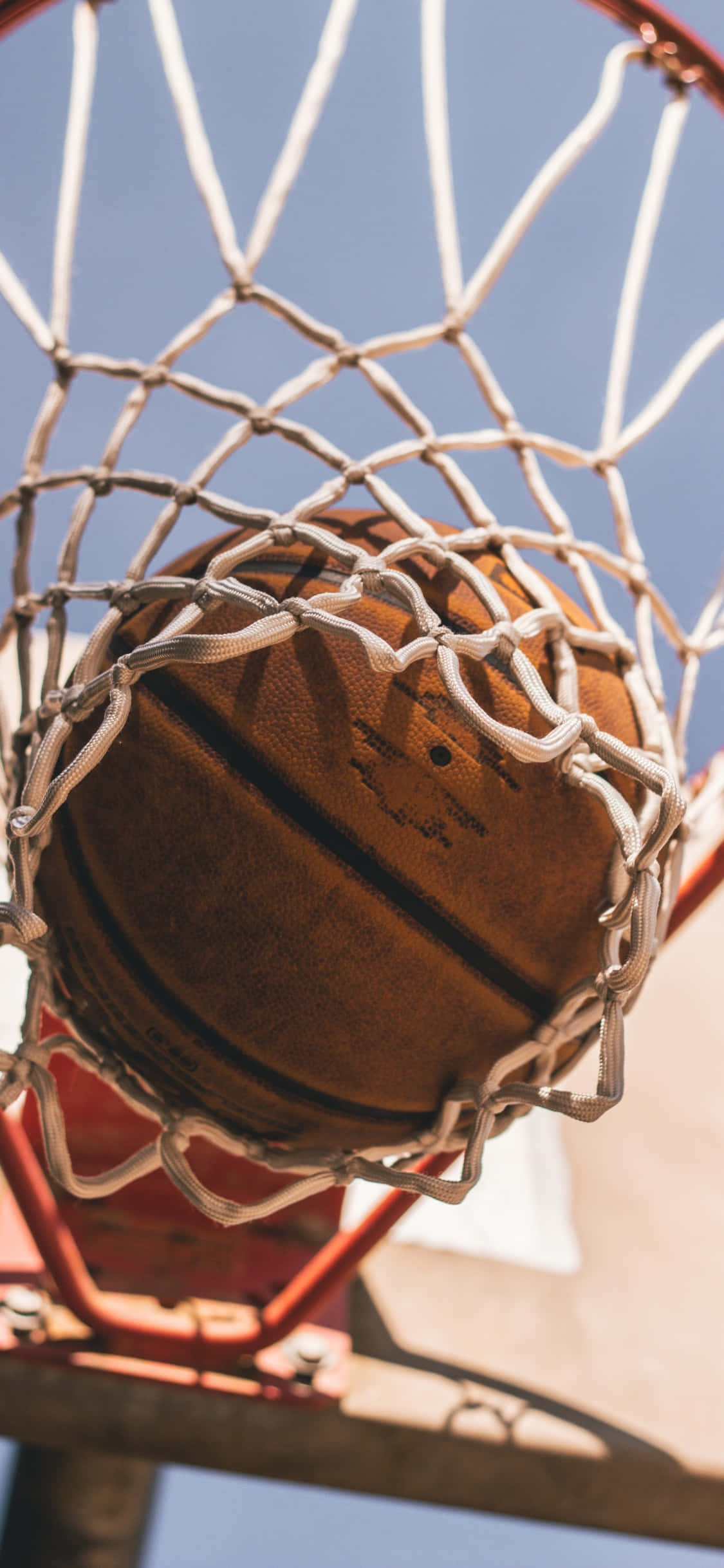 iPhone Xs Basketball Net Background Wallpaper