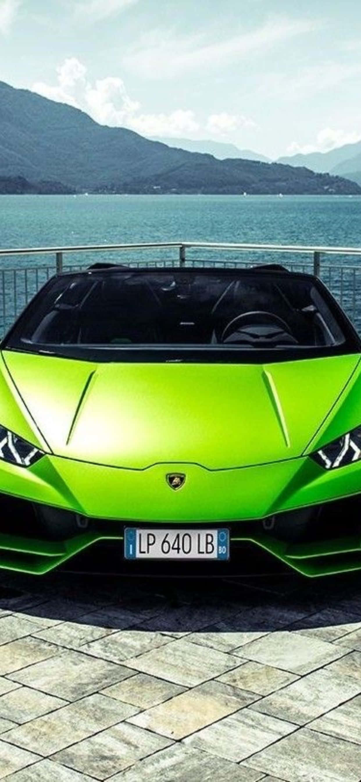 iPhone XS Max Lamborghini Apple Green Background Wallpaper