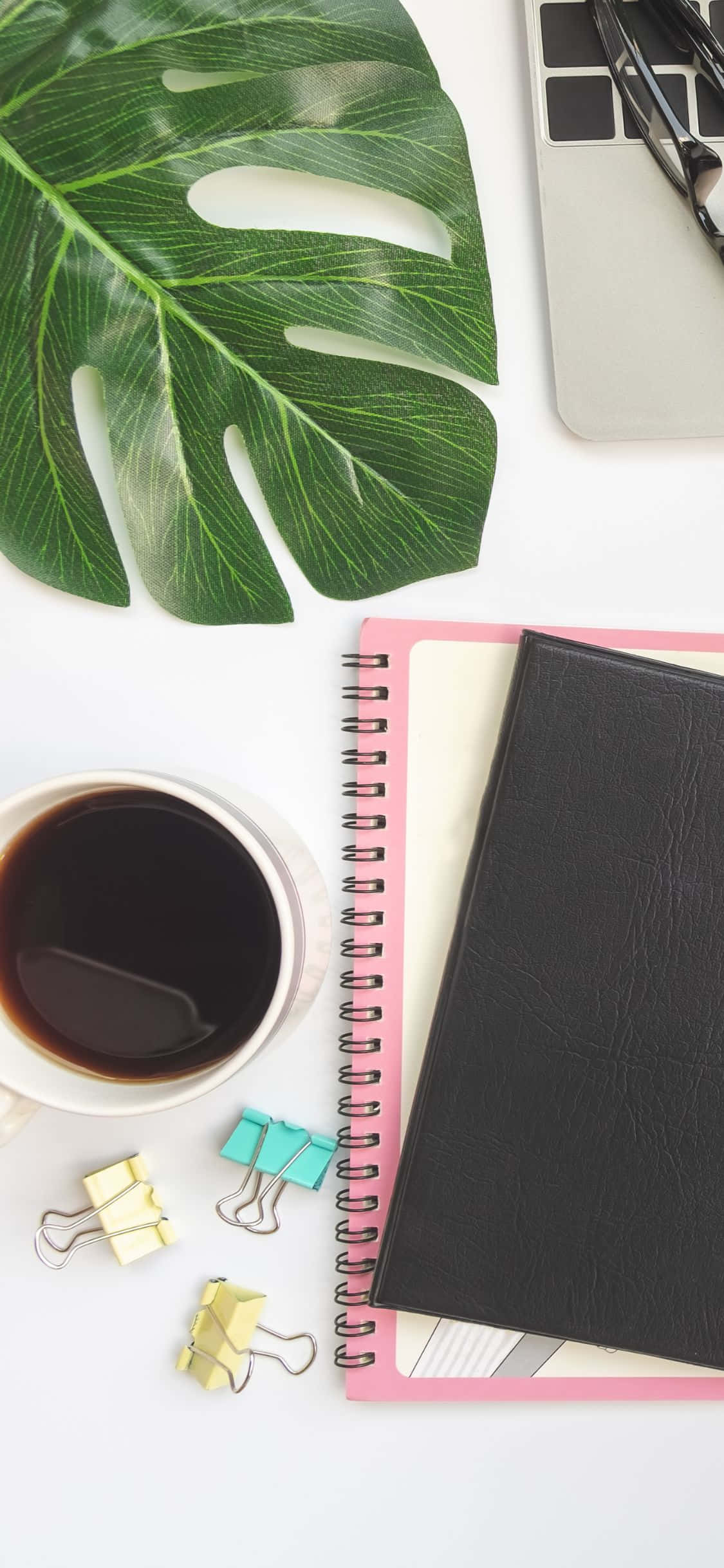 iPhone XS Office Notebooks Background Wallpaper
