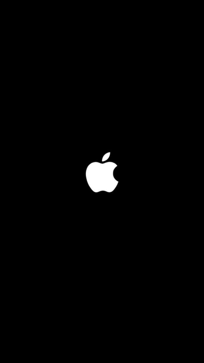 isang logo ng mansanas ang ipinapakita sa itim na background Wallpaper