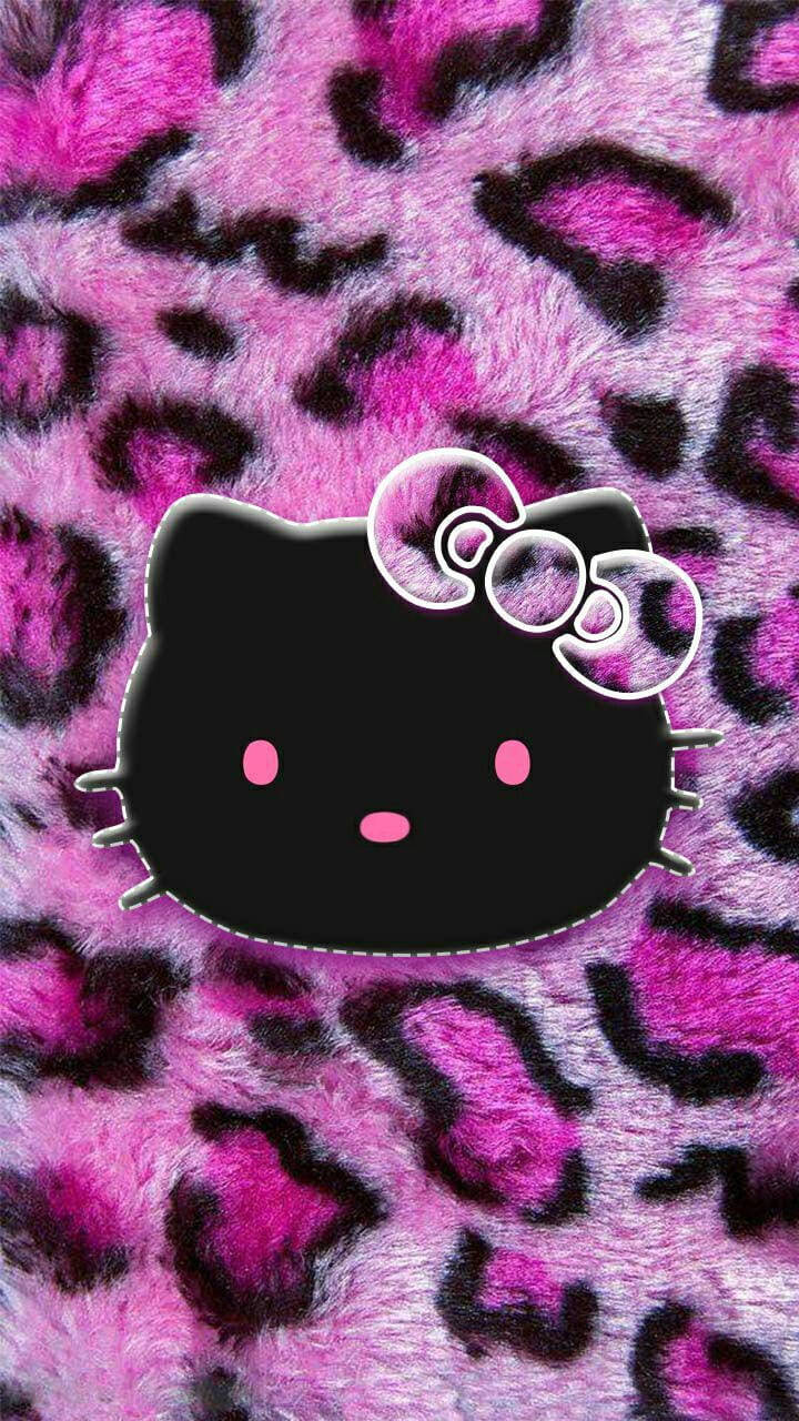 Itim na Hello Kitty Sa Animal Print Wallpaper