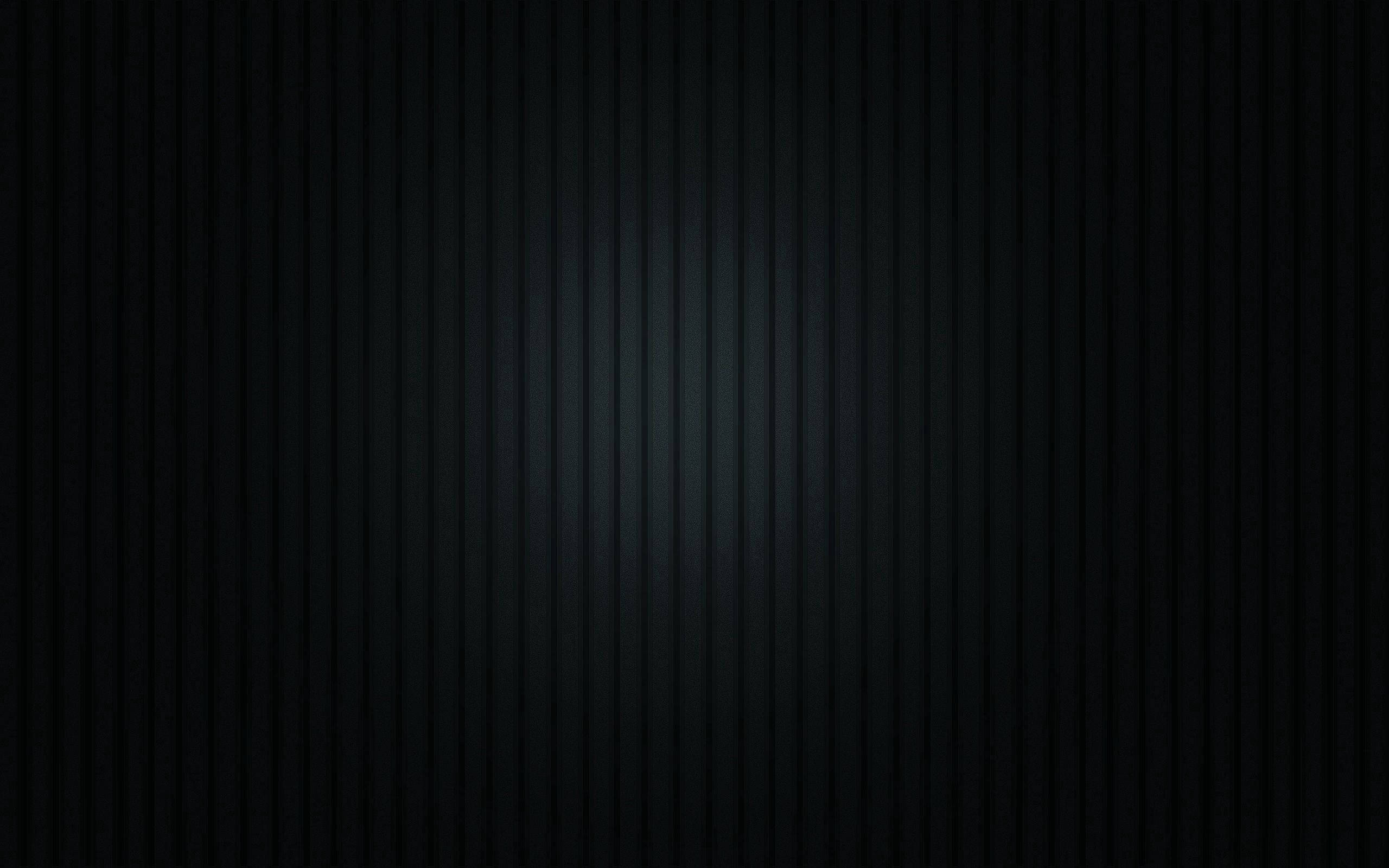 Itim na Vertical Striped Pattern Wallpaper