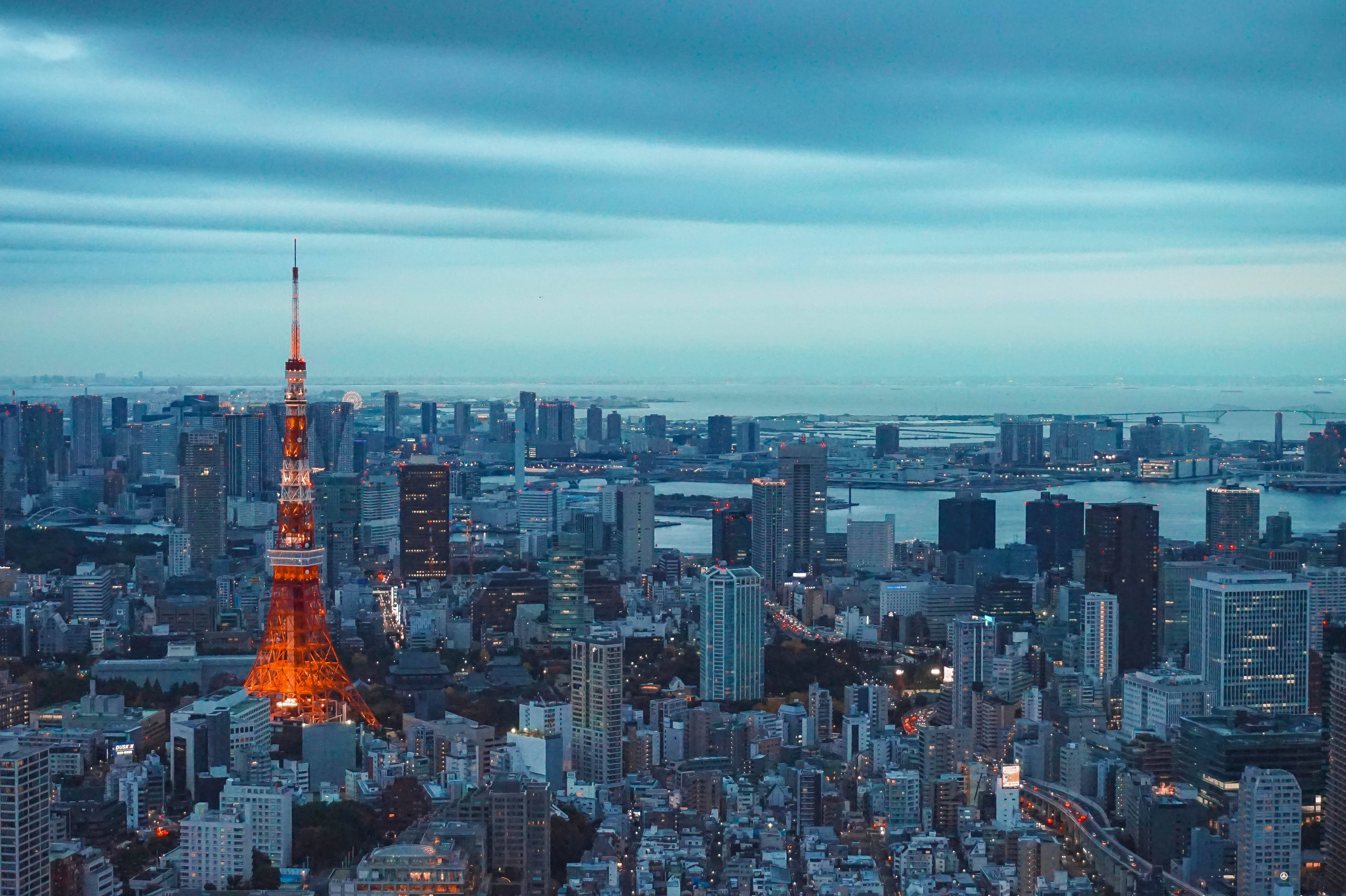 Japanese HD Aerial View ng Tokyo Tower Wallpaper