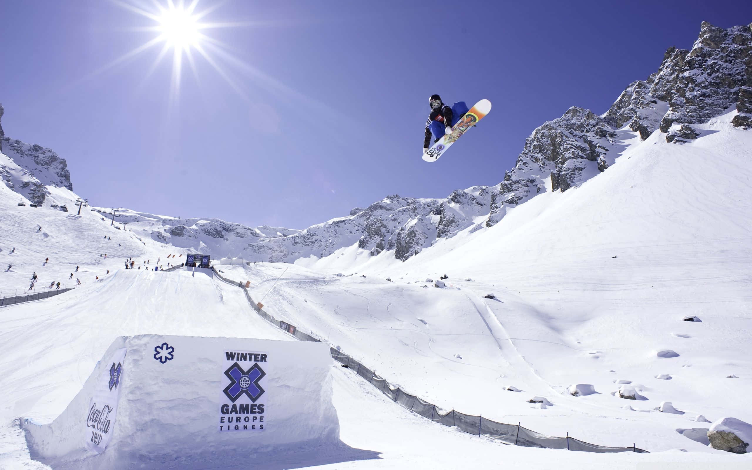 Kapana-panang Winter Games Action Wallpaper
