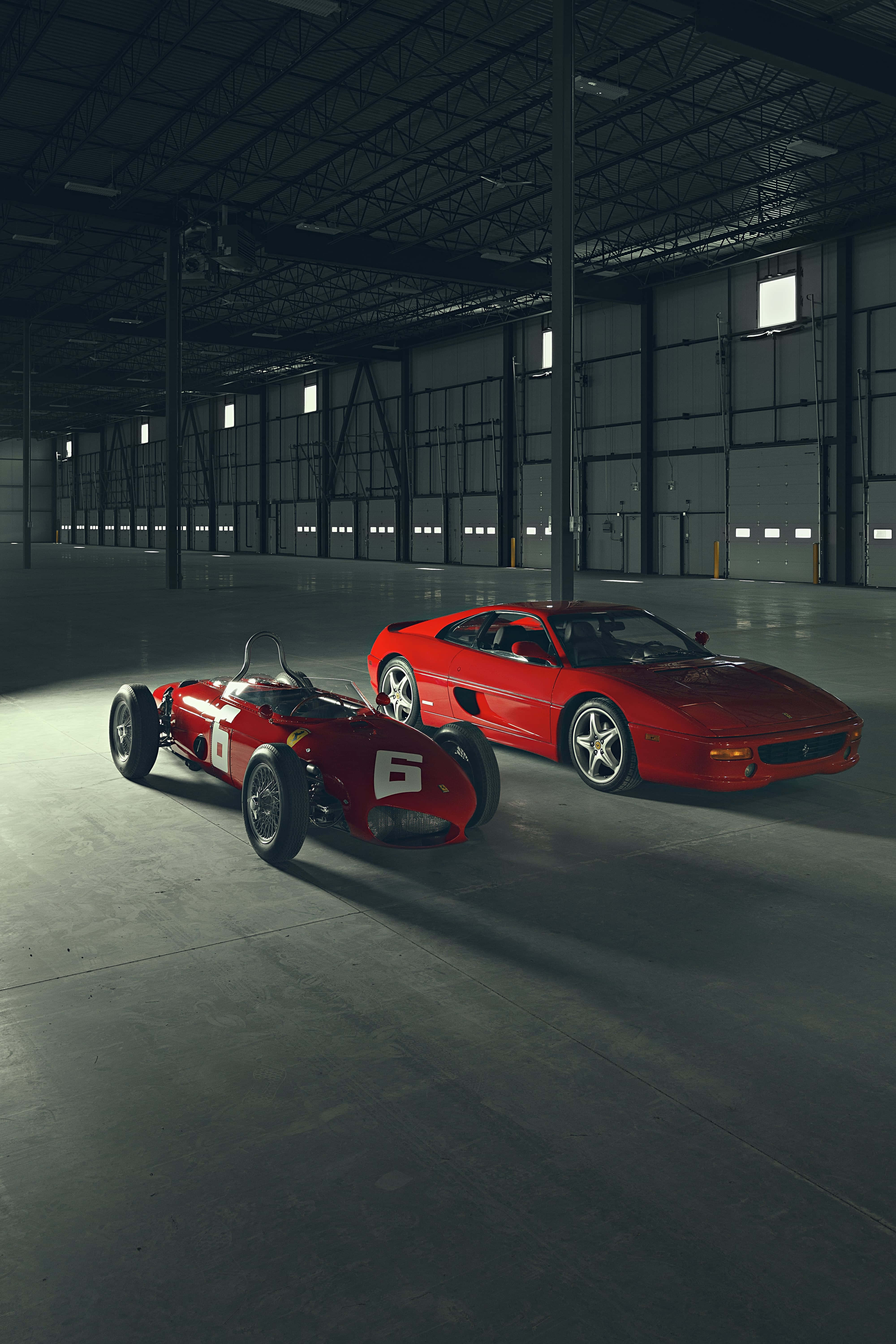 Kapansin-sining na Ferrari Sports Car Wallpaper
