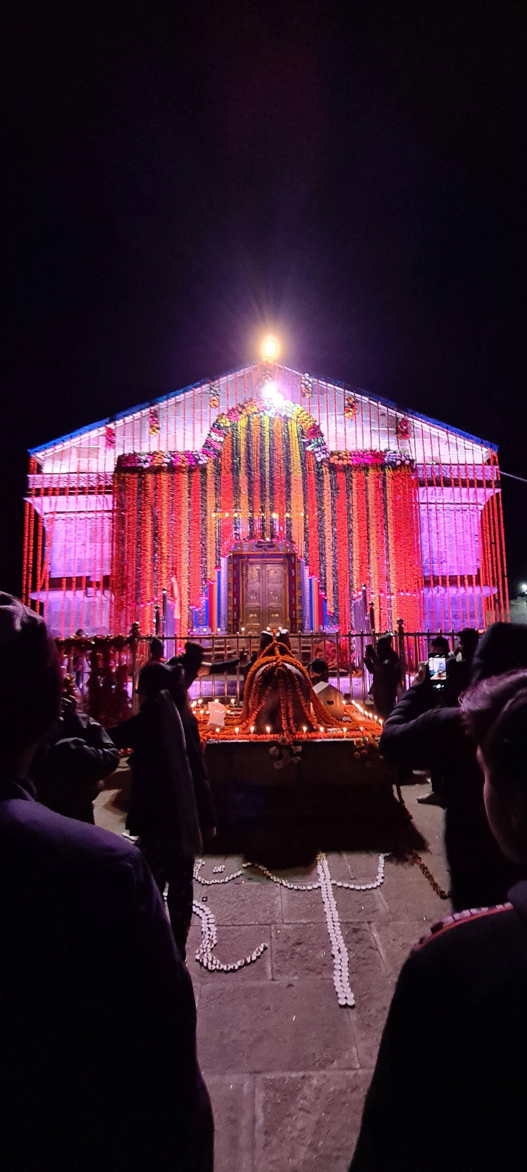 Kedarnath Temple Pedestal 4K Wallpaper