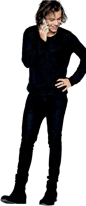 Lalaking Nakangiti na Naka-Itim na Kasuotan Wallpaper