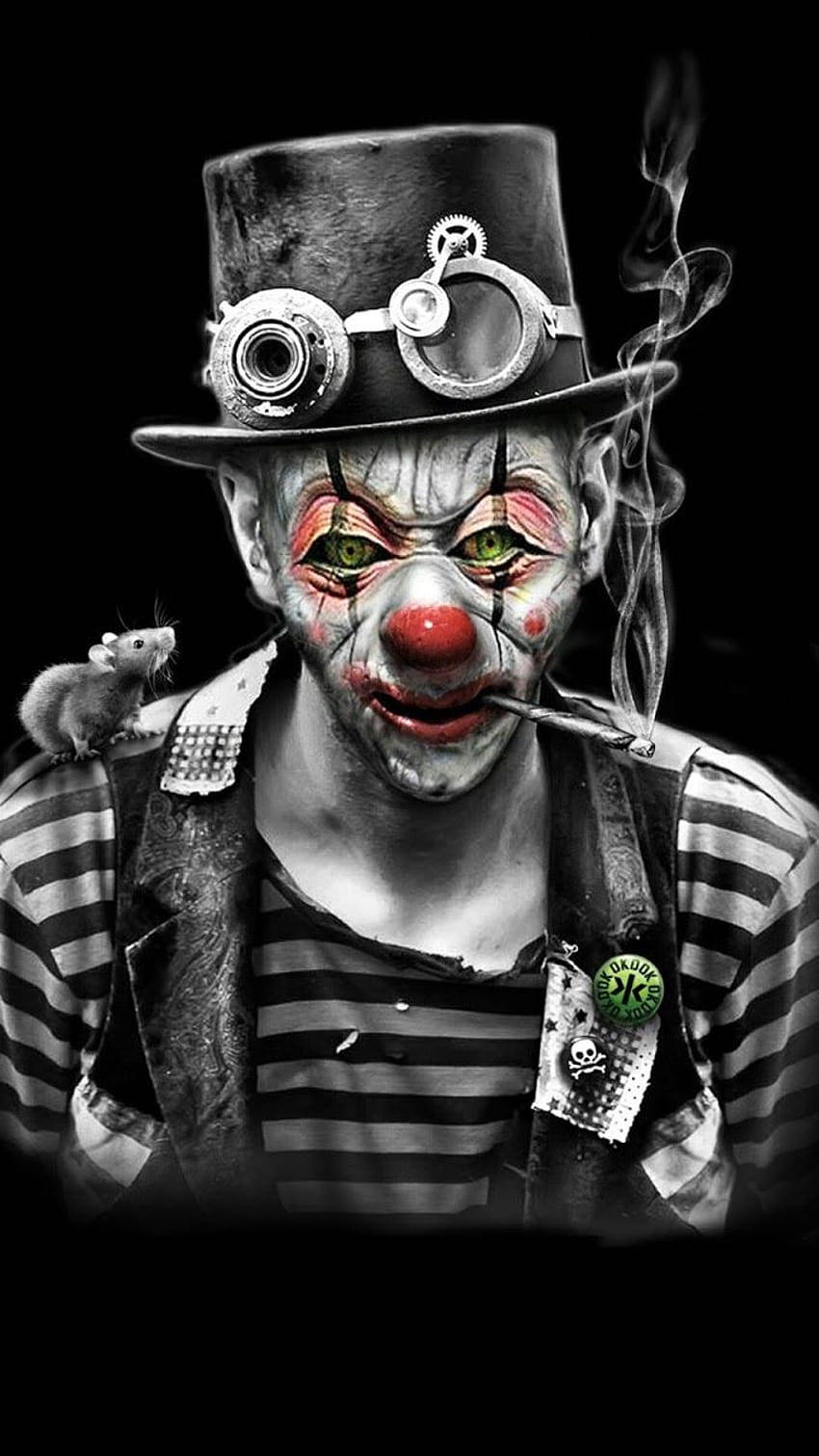 Lalaking Payaso na Naninigarilyo sa Telepono Wallpaper