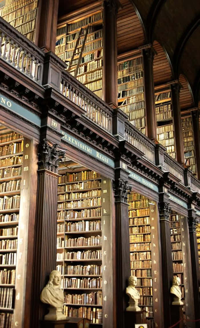 Larawan ng Aklatan ng Trinity College Wallpaper