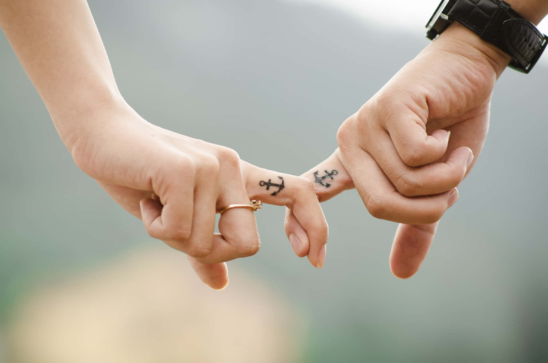 Larawan ng Anchor Tattoo na Tugma sa Relasyon Wallpaper