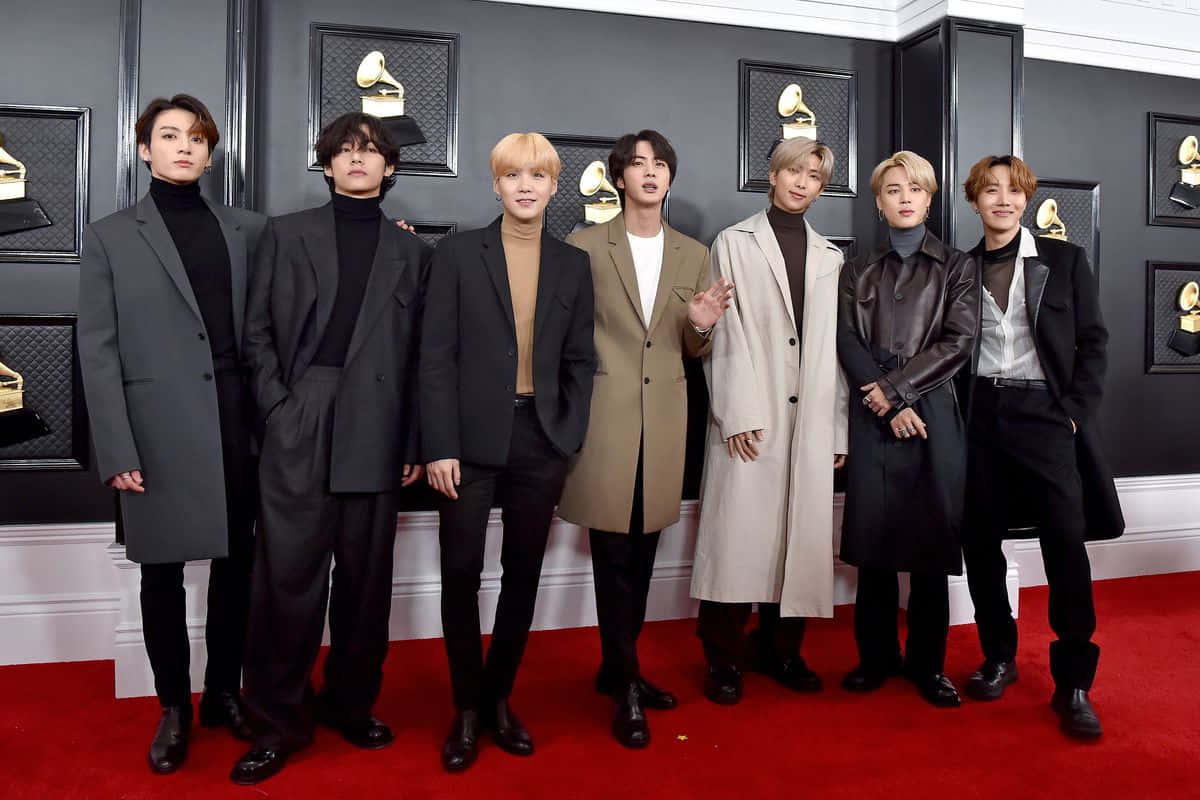 Larawan ng BTS sa 2020 Grammys Wallpaper
