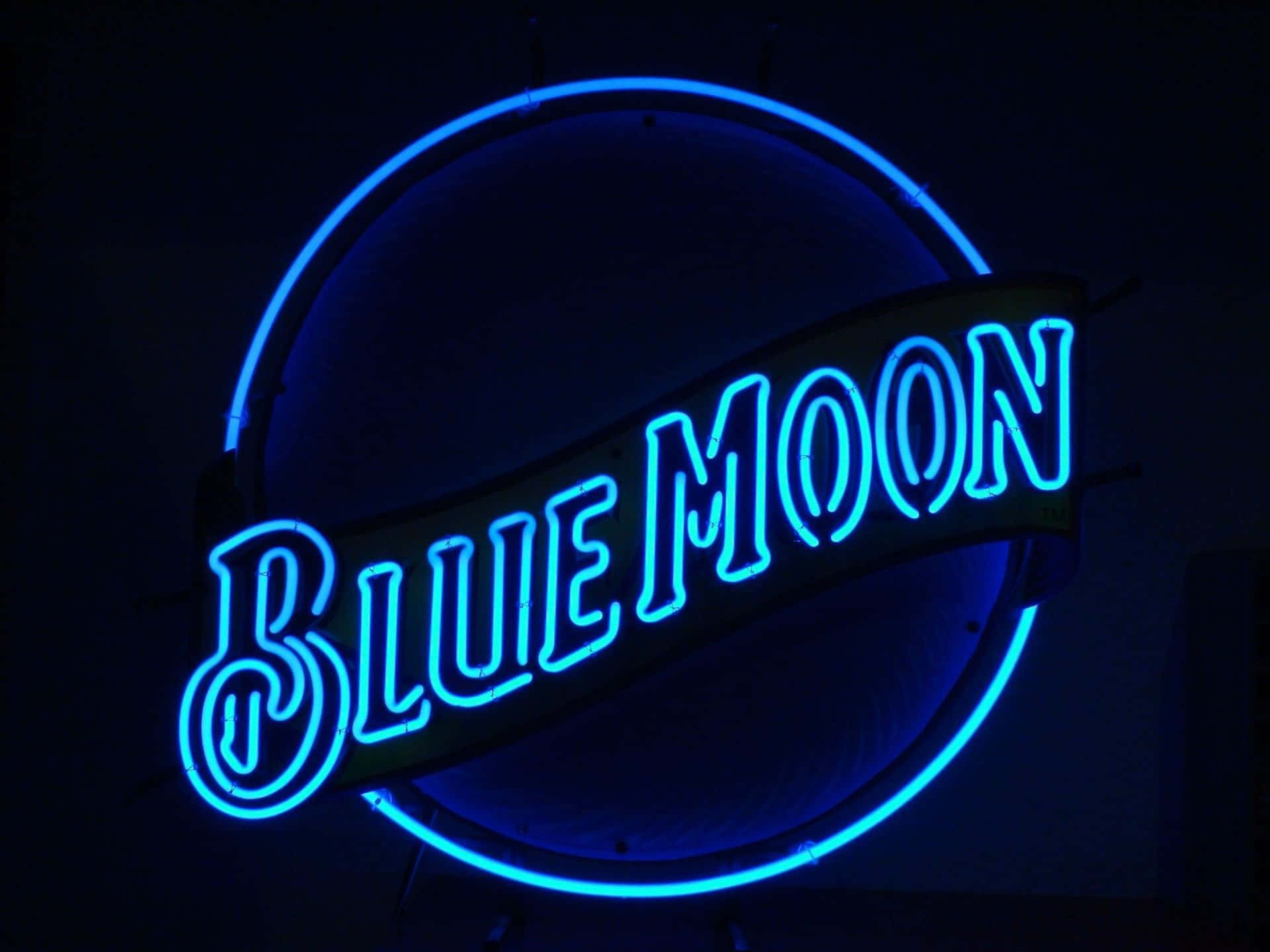 Larawan ng Neon LED Sign na Blue Moon Wallpaper