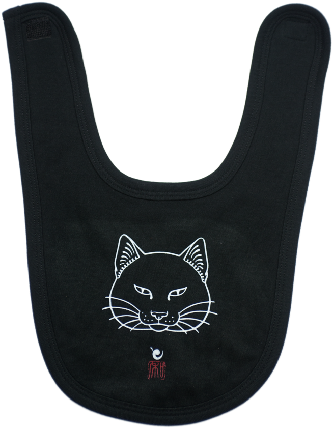 Larawan ng Produkto ng Itim na Pusa na may Bib Wallpaper