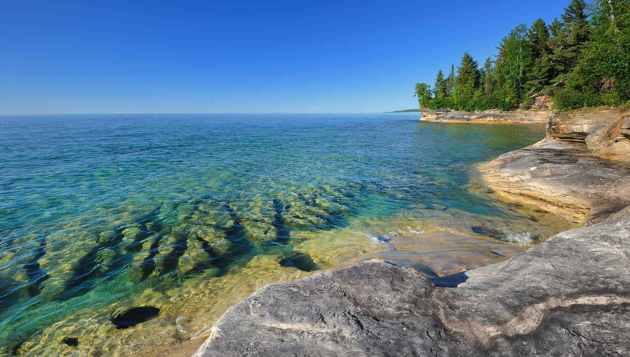 Larawang Asul-berde ng Great Lakes Wallpaper