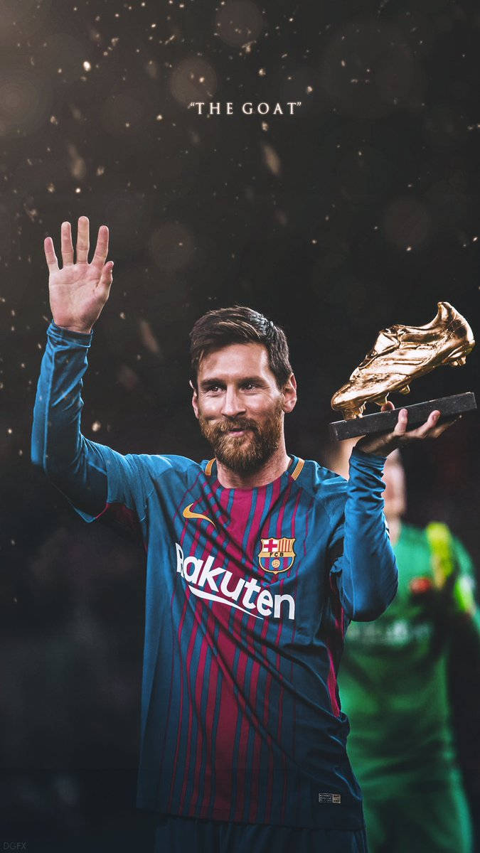 Lionel Messi Nagpapose Kasama ang Golden Boot Wallpaper