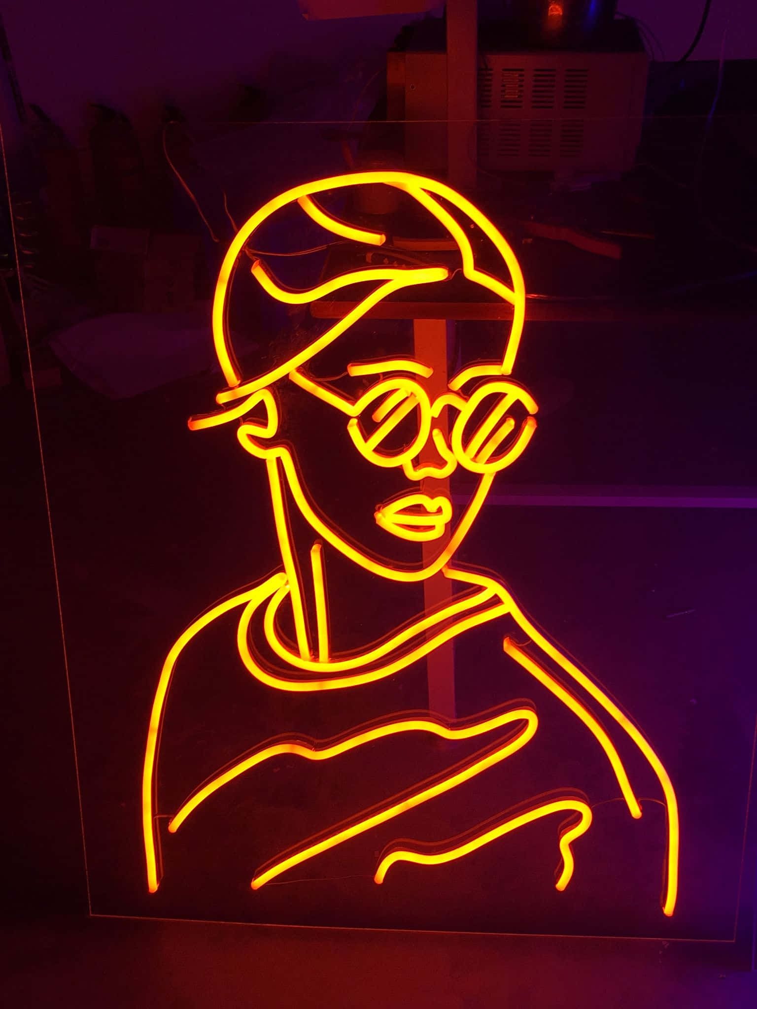 "Liwanagin ang gabi gamit ang neon aesthetic!" Wallpaper