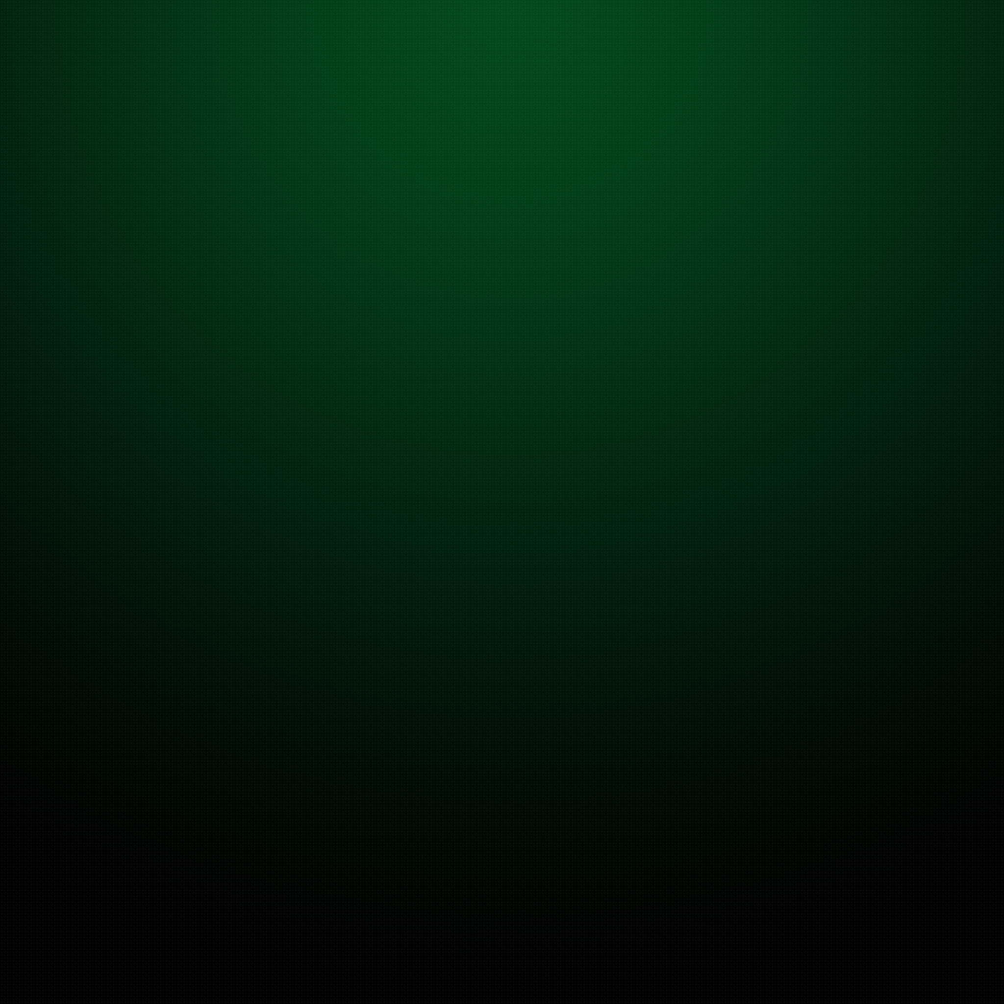 Luntiang Kagandahan ng Esmeralda Wallpaper