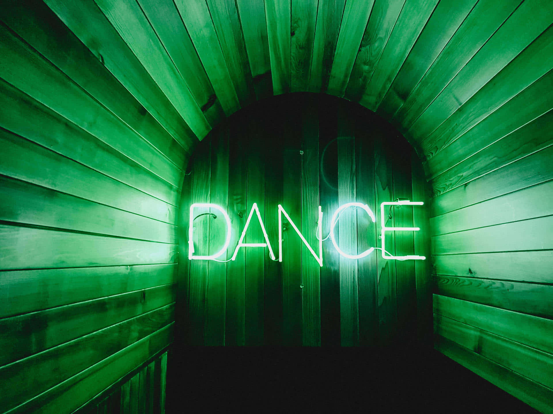 Luntiang Neon na Background Wallpaper