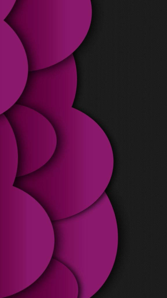 Madilim na iPhone na Mga Pusong Lila Wallpaper
