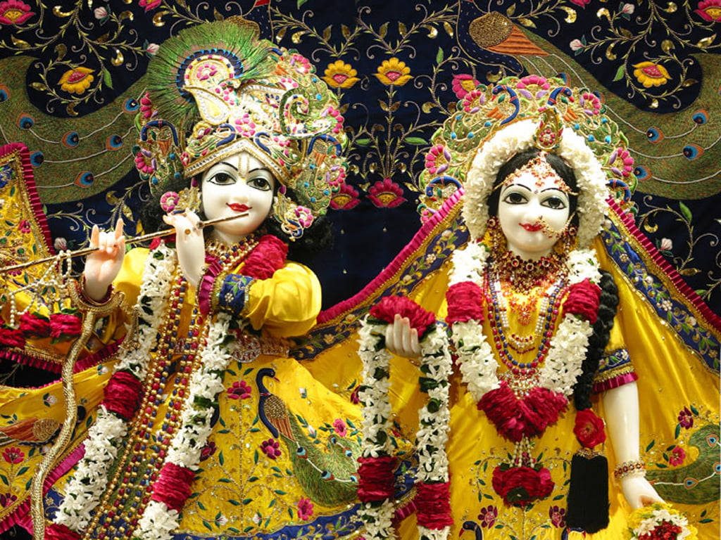 Magandang Pigurin ni Krishna at Radha na Diyos Wallpaper