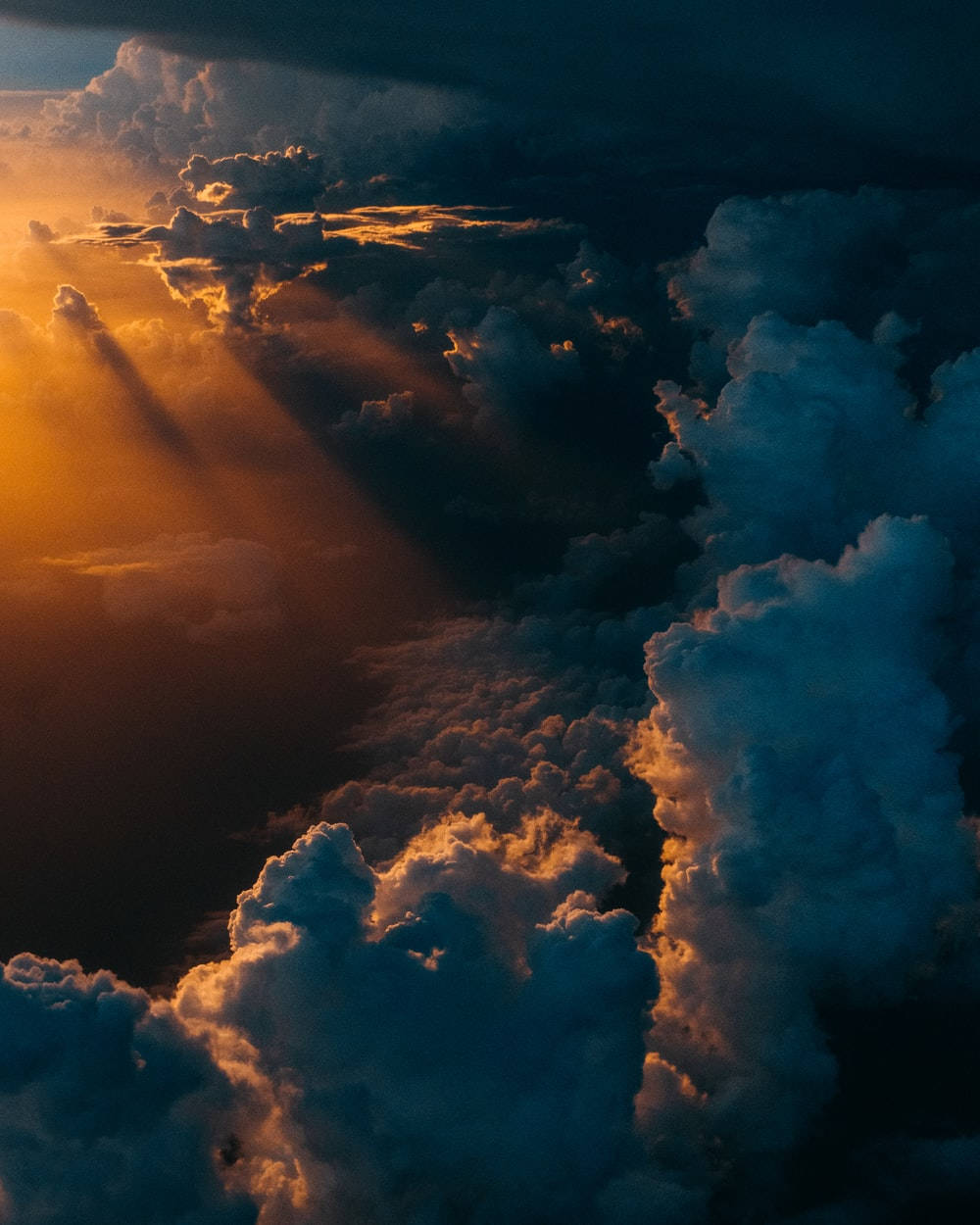 Magandang Sikat ng Araw na Aesthetic Wallpaper