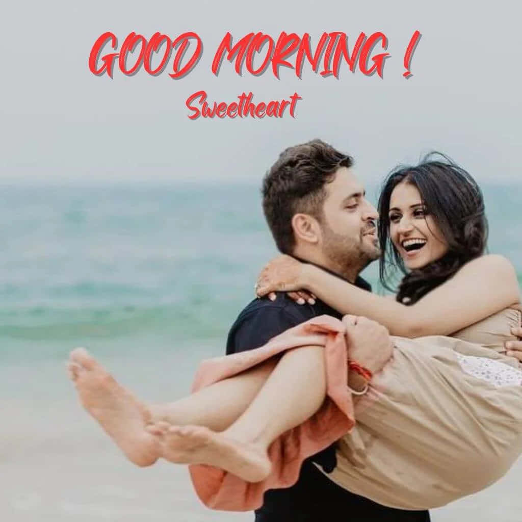 Magandang Umaga Sinta Yakap sa Dalampasigan Wallpaper