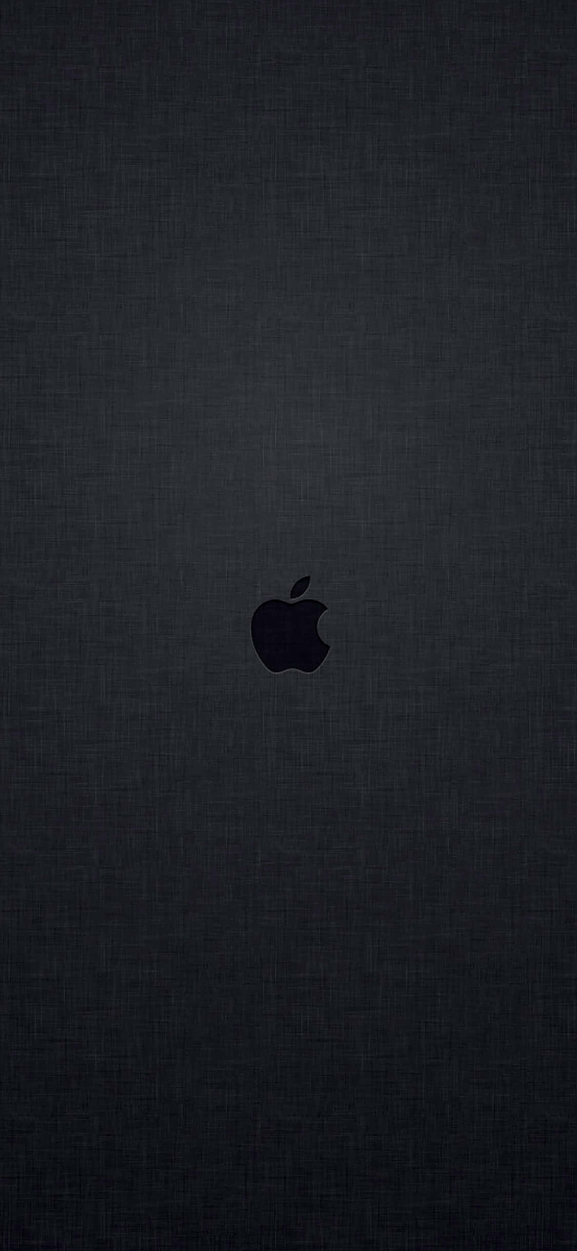 "Makamit ang Makinis na Hitsura gamit ang Madilim na iPhone" Wallpaper