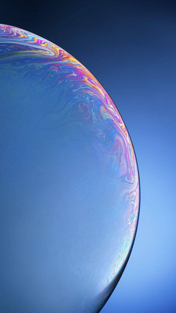 Makulay at Masiglang Larawang mga Bula na Ipinapakita sa Orihinal na iPhone 7 Wallpaper
