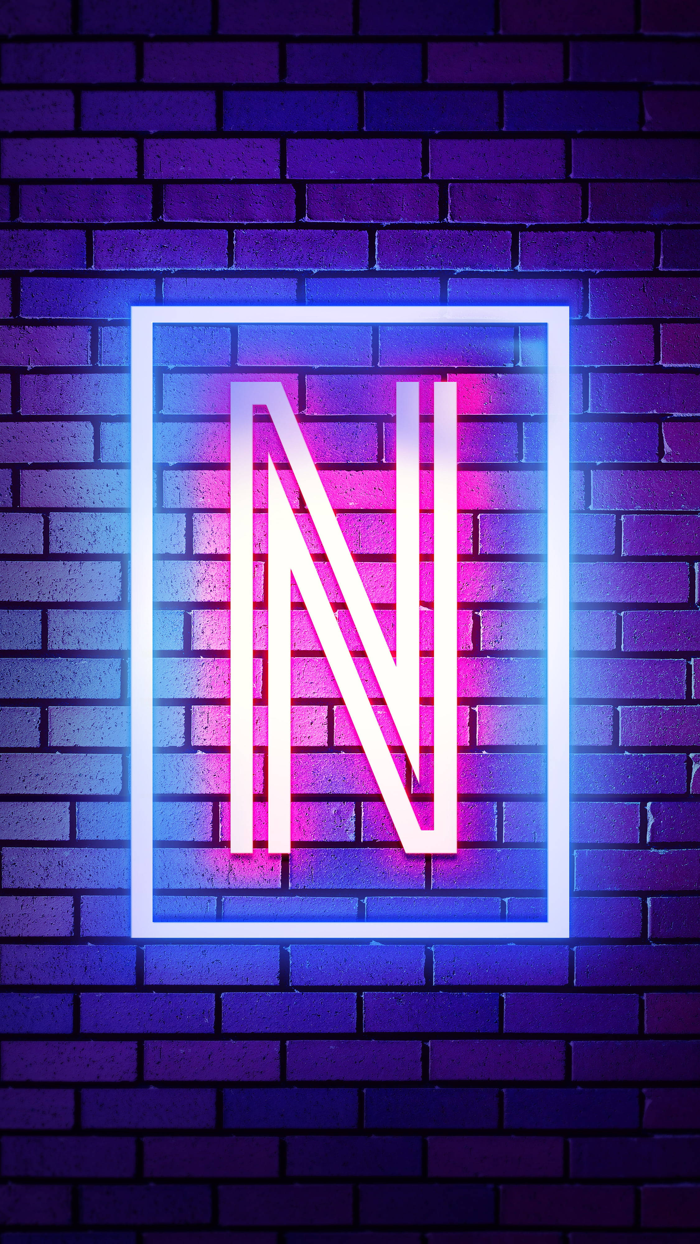 Makulay na Neon Letter N Wallpaper