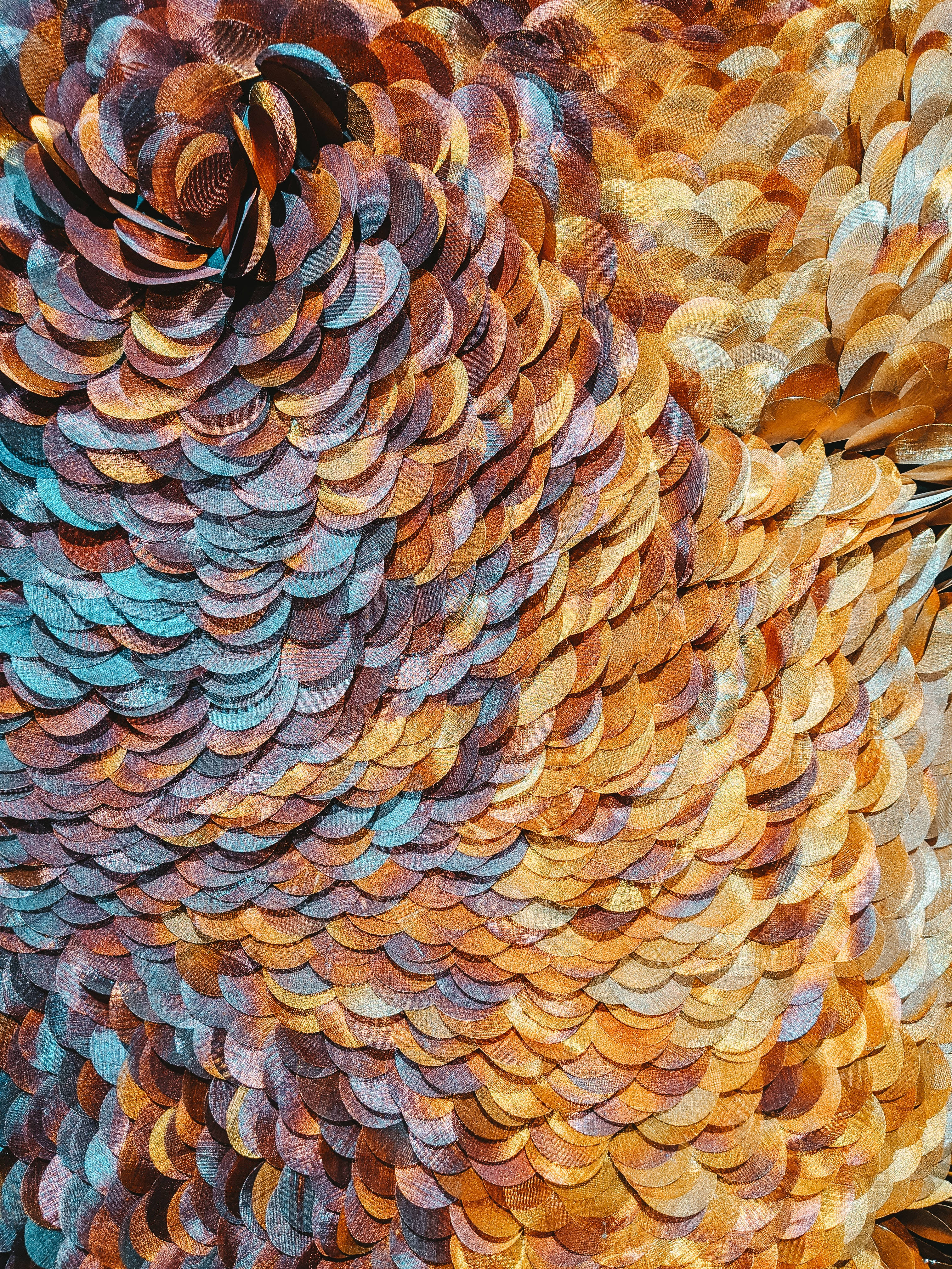 Makulay na Pattern ng Kaliskis Wallpaper