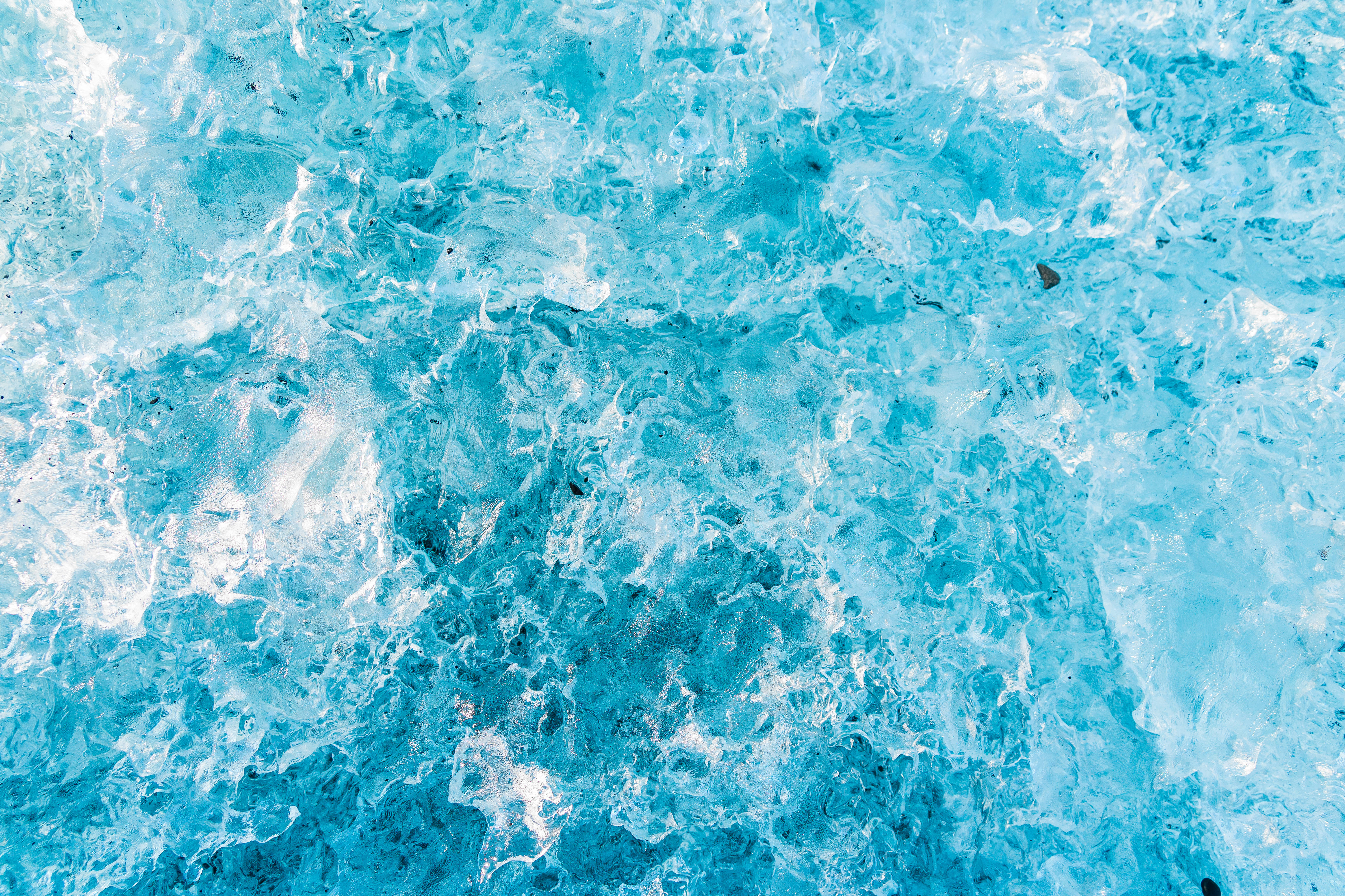 Malamig na Asul na Kristal na Glacier Wallpaper