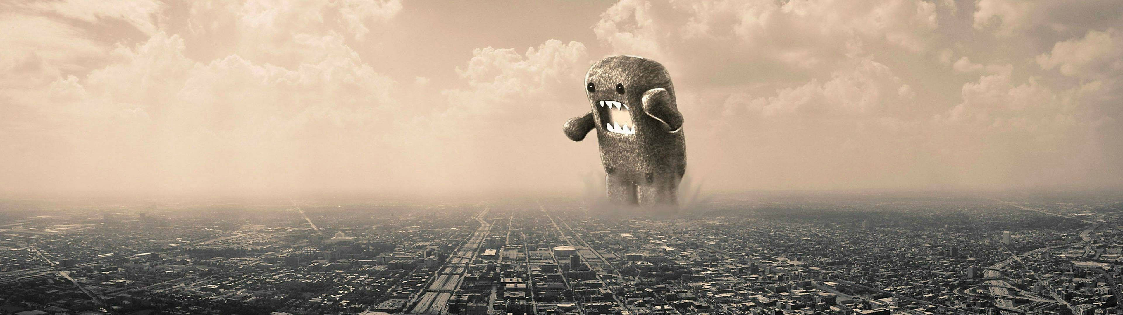 Maligayang Pagdating sa Mundo ng Dual Monitor kasama si Domo Monster Wallpaper