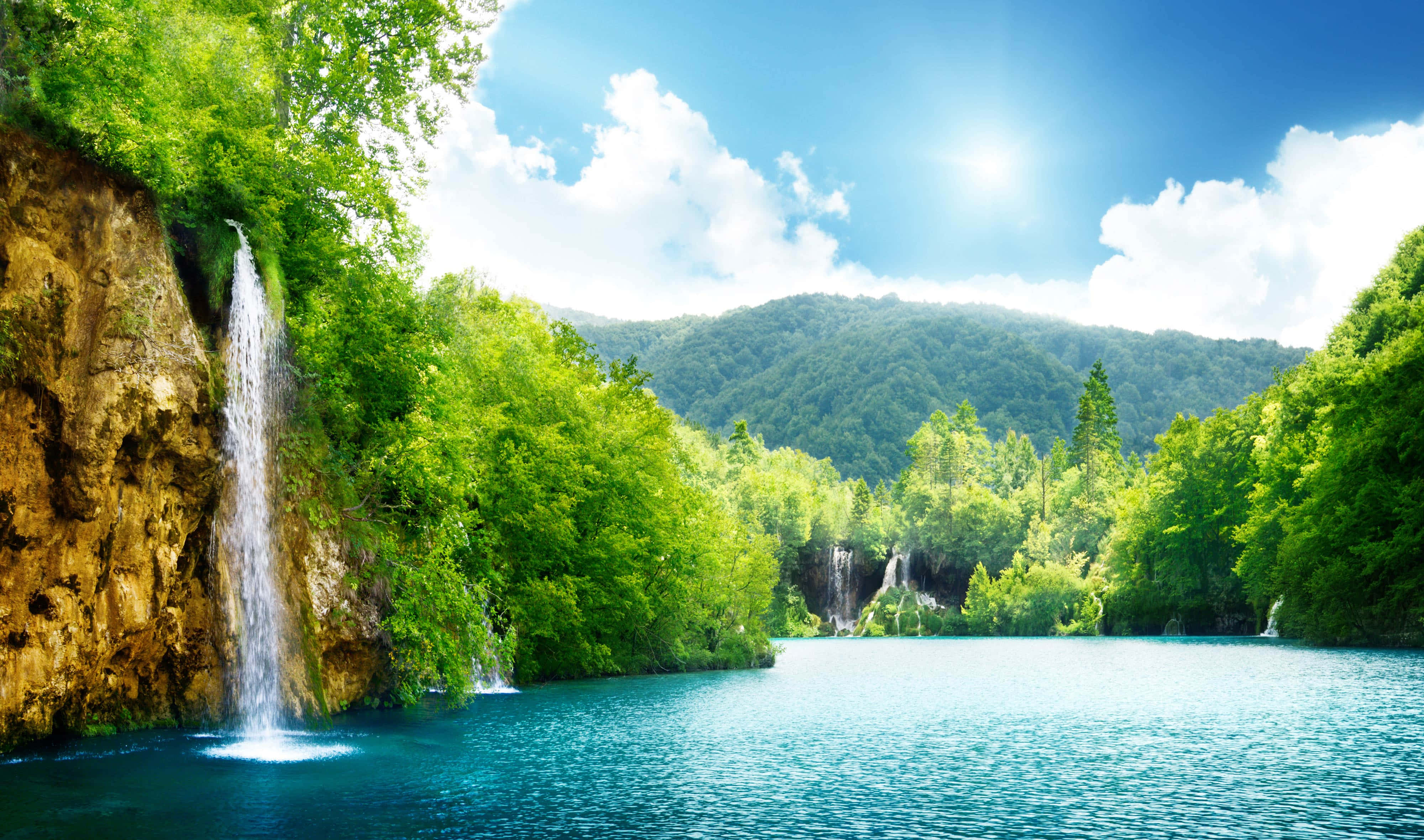 Maliit na Talon 4K Ultra HD Landscape Wallpaper