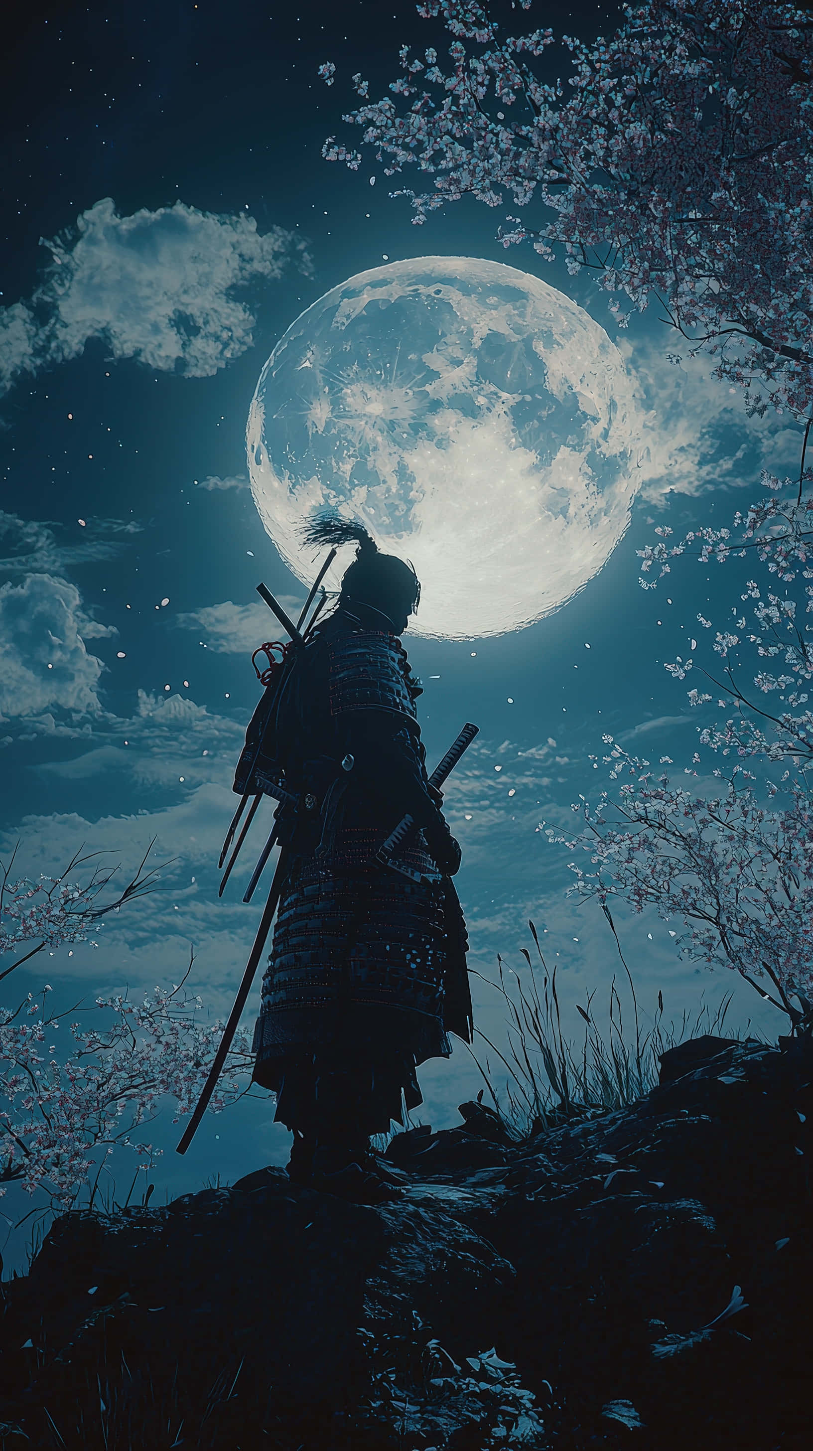 Mandirigmang samurai na nakatayo sa ilalim ng kabilugan ng buwan na may mga cherry blossom Wallpaper