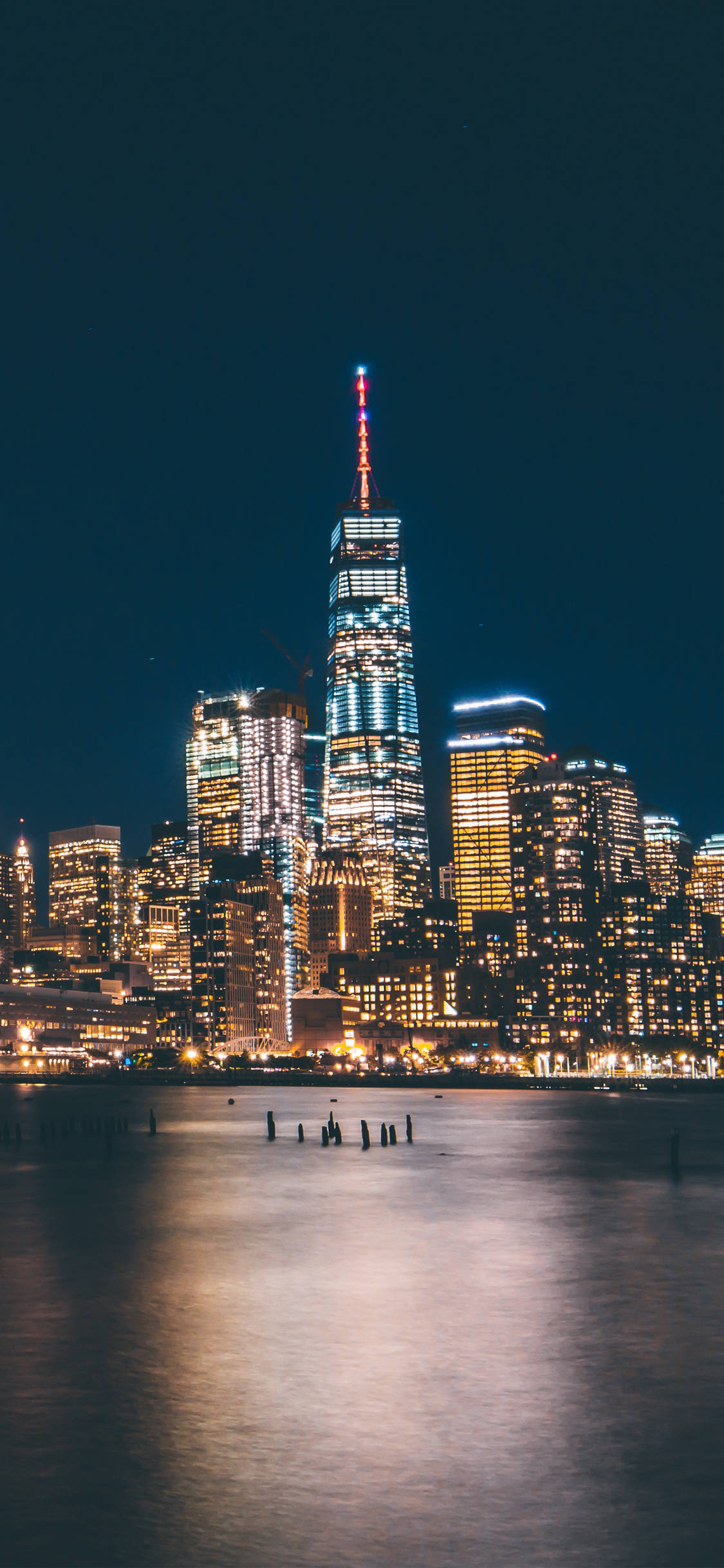 Maningning Lungsod ng New York iPhone Wallpaper