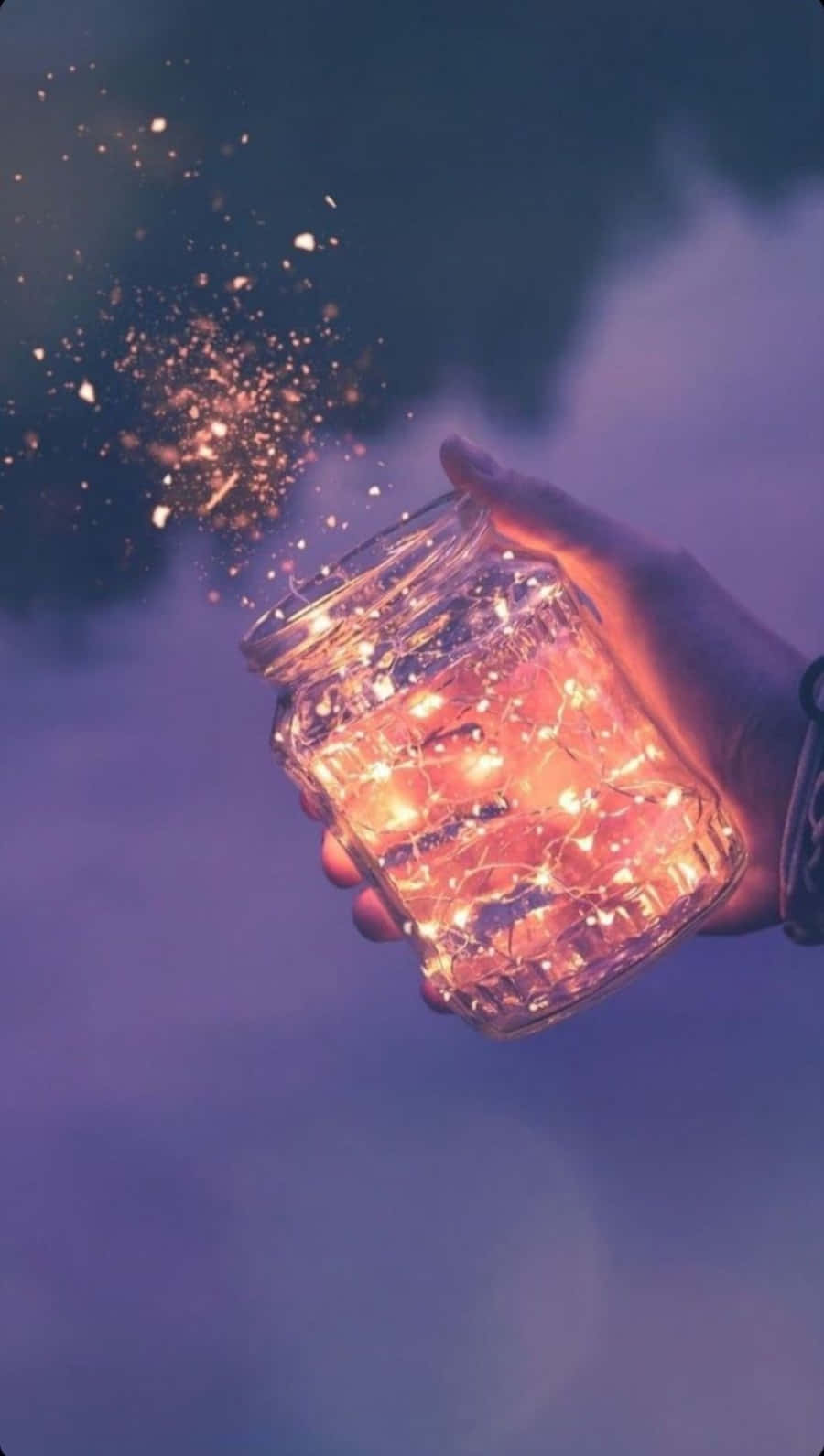 Mapansin sa karamihan, gamit ang isang aesthetic na iPhone Wallpaper