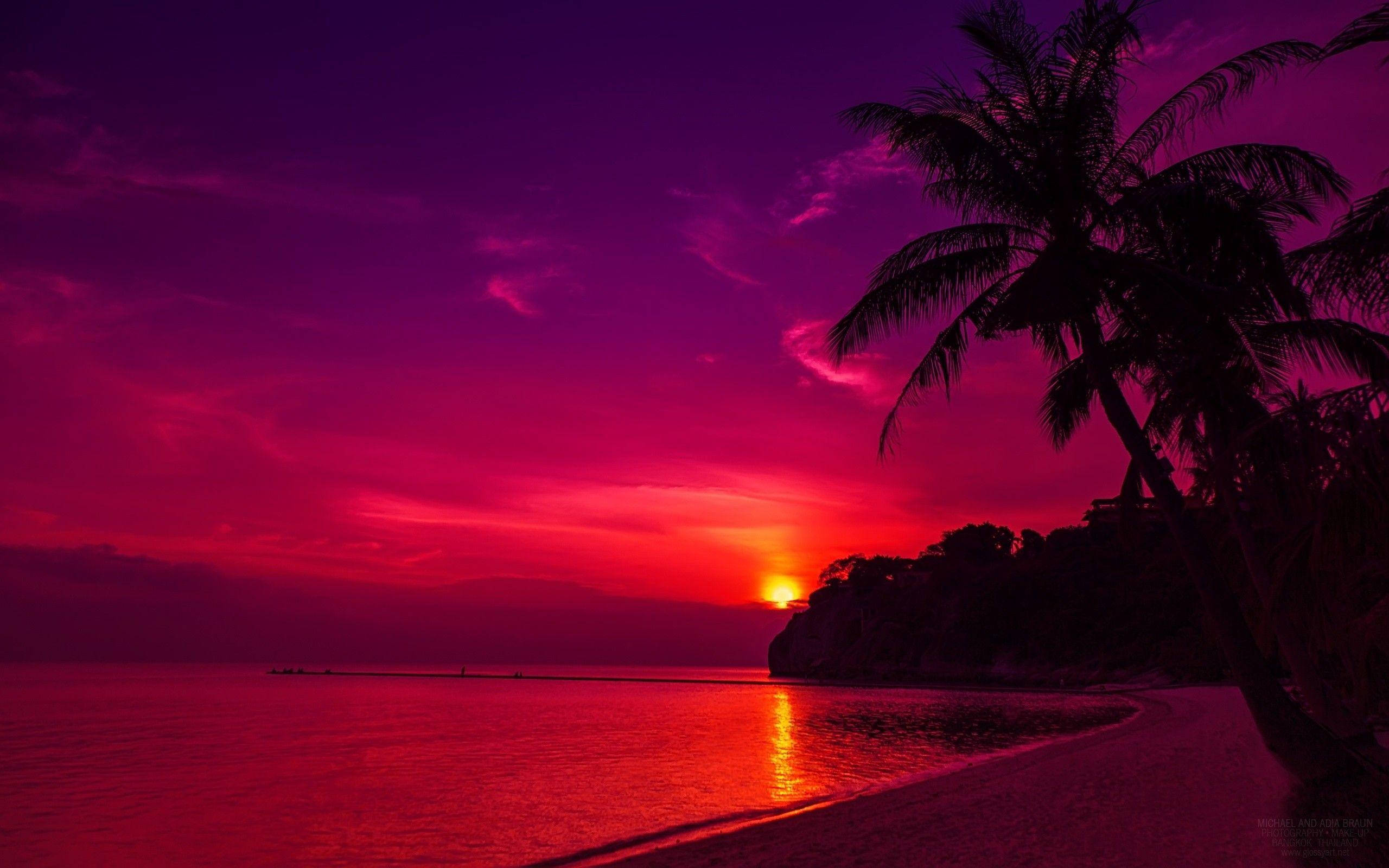 Mapayapang Paglubog ng Araw Wallpaper