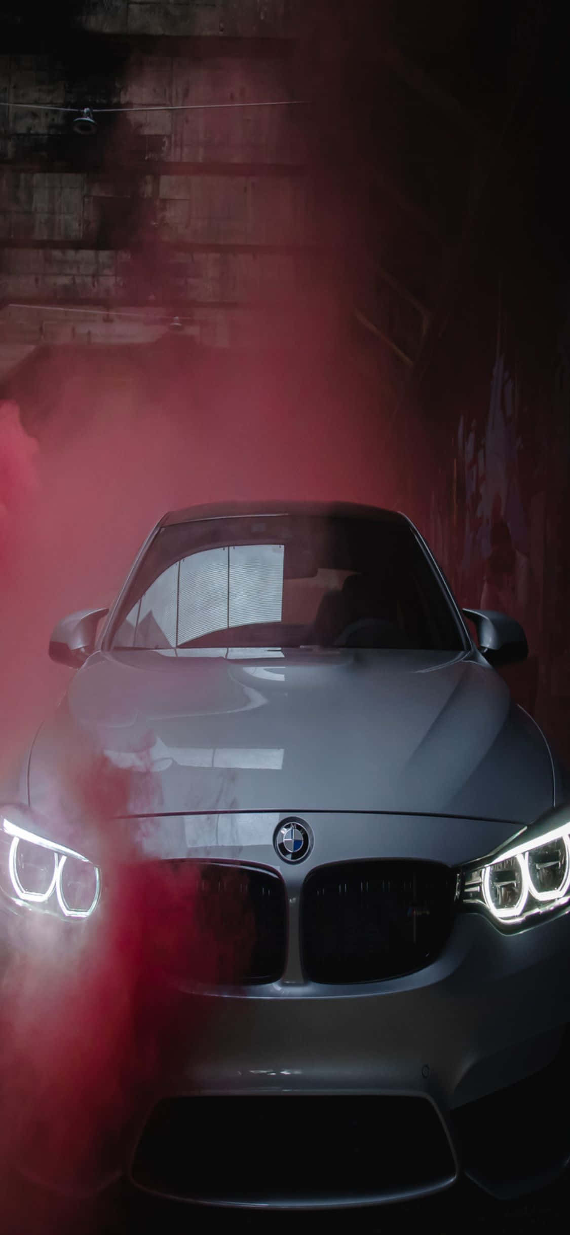 Maranasan ang tunay na karangyaan ng BMW at iPhone X. Wallpaper