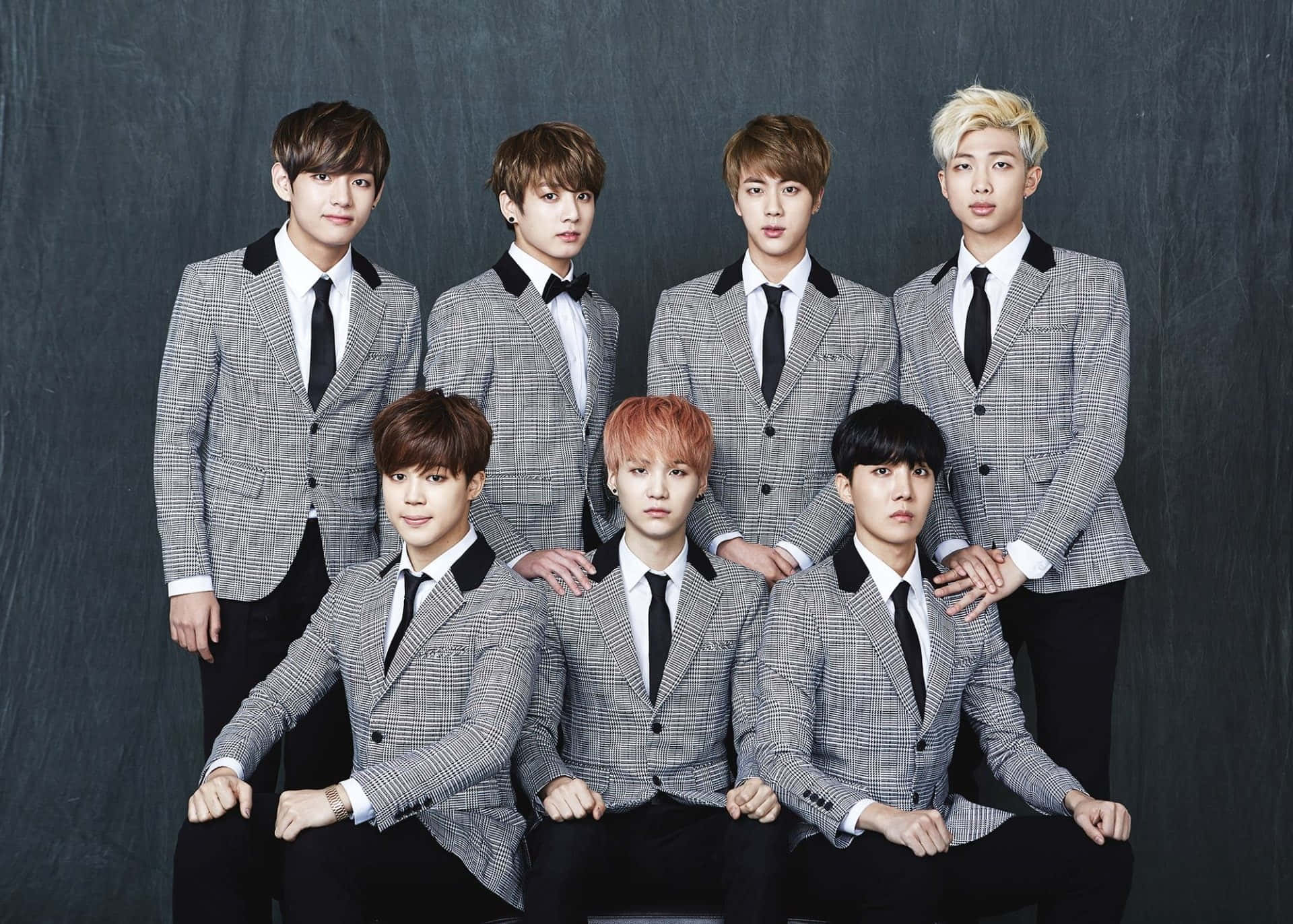 Mga Aesthetic na larawan ng BTS Wallpaper
