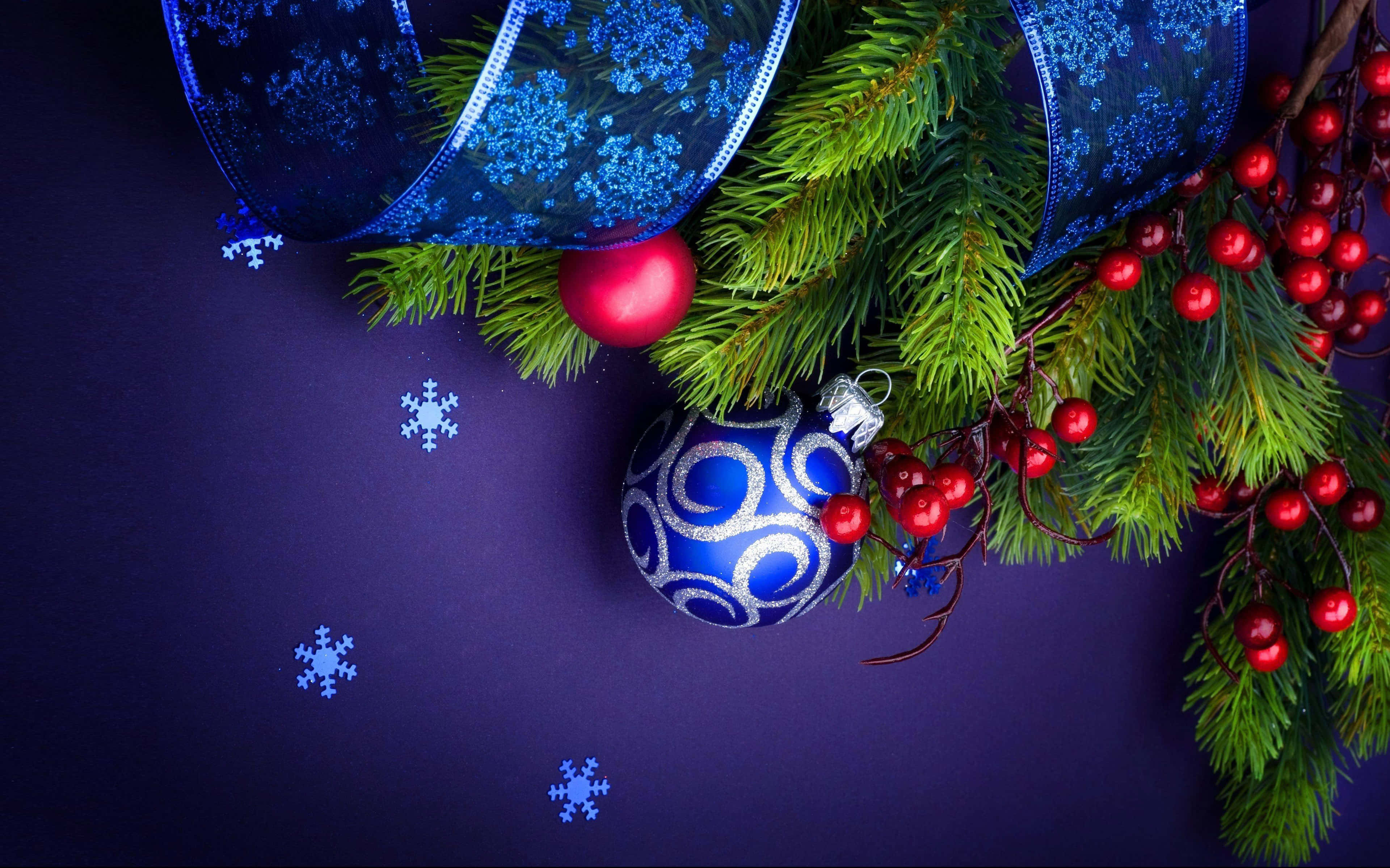 Mga Asul na Palamuti sa Bisperas ng Pasko Wallpaper