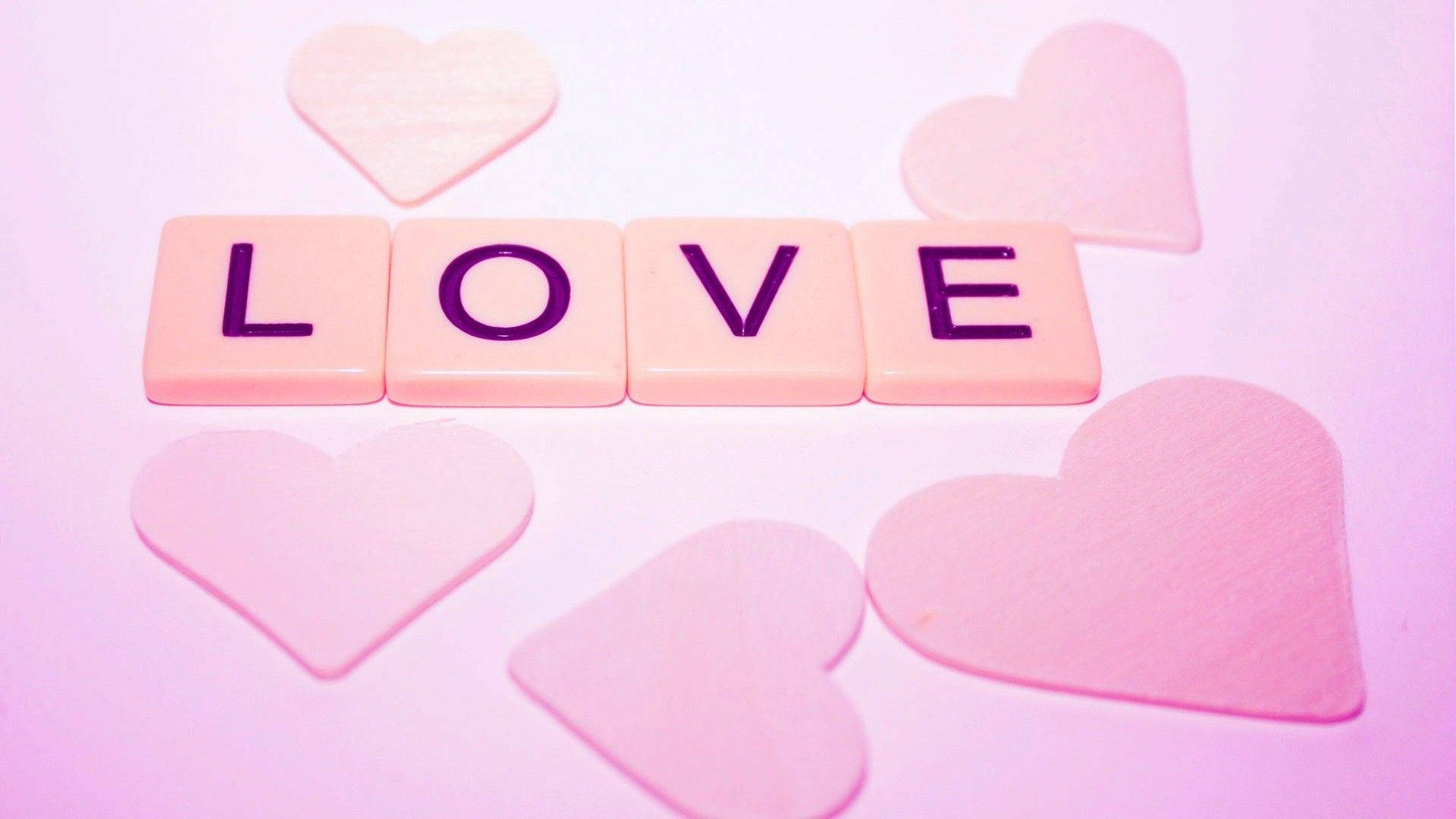Mga Cute na Scrabble Tiles ng Pag-ibig Wallpaper