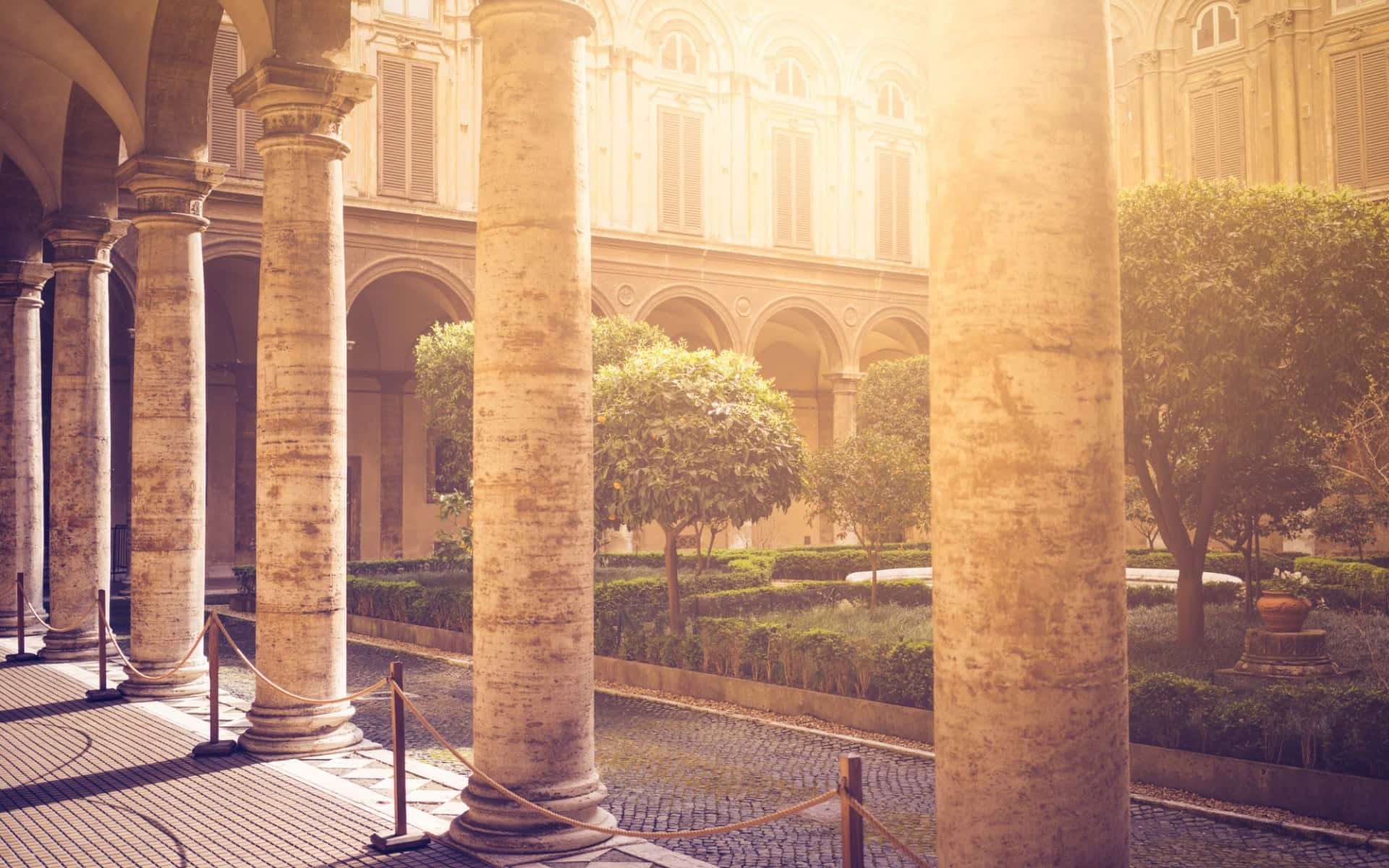 Mga Ginintuang Oras na Haligi ng Doria Pamphilj Gallery Wallpaper