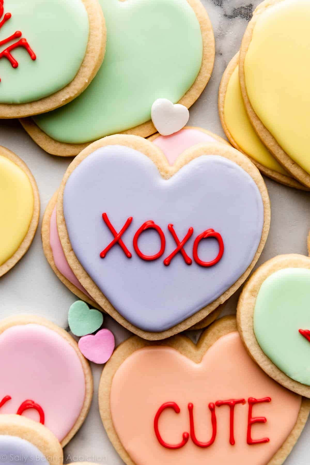 Mga Larawan ng Pastel na Heart Cookies para sa Araw ng mga Puso Wallpaper