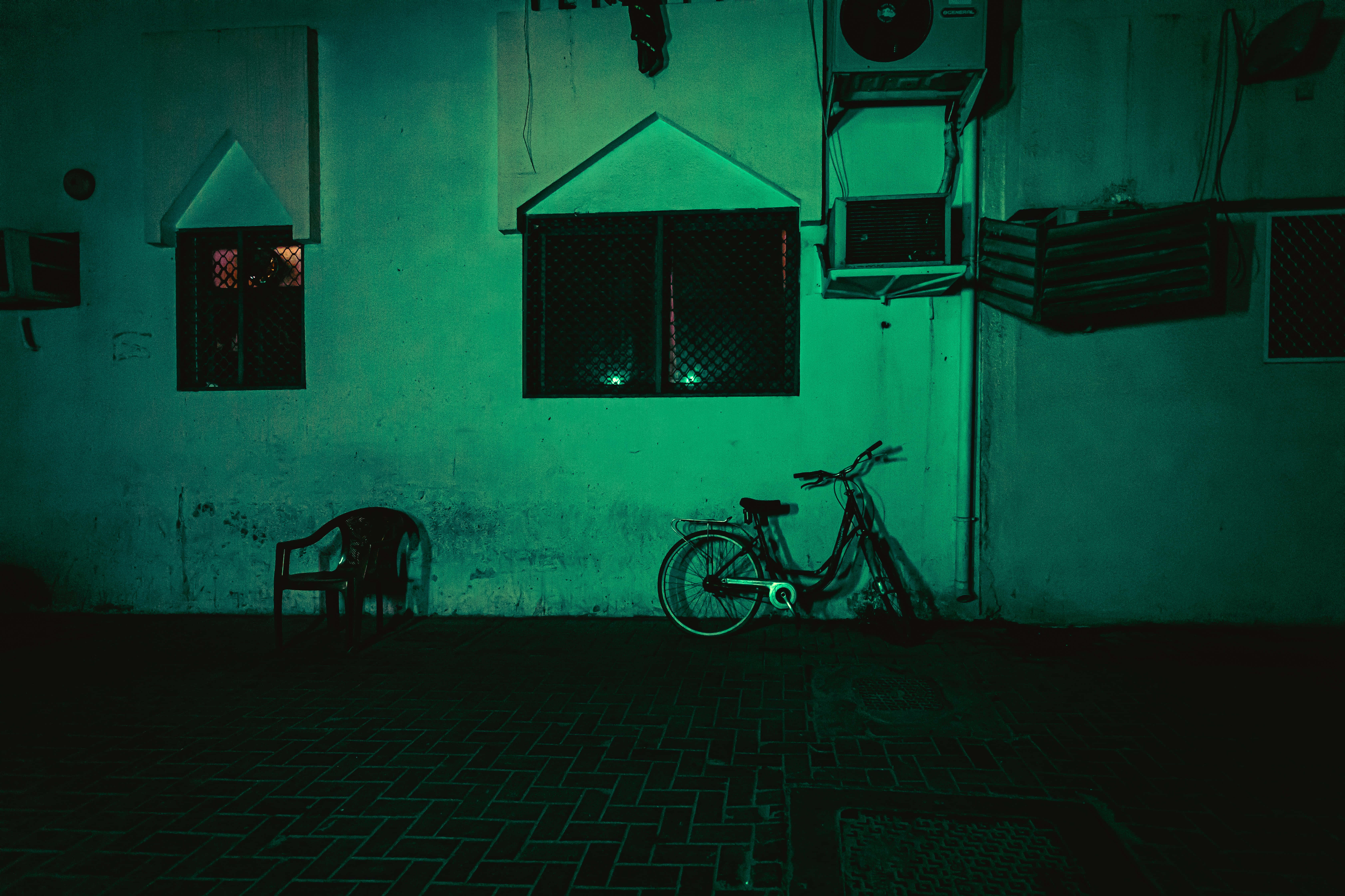 Mga larawang may temang madilim na luntian Wallpaper